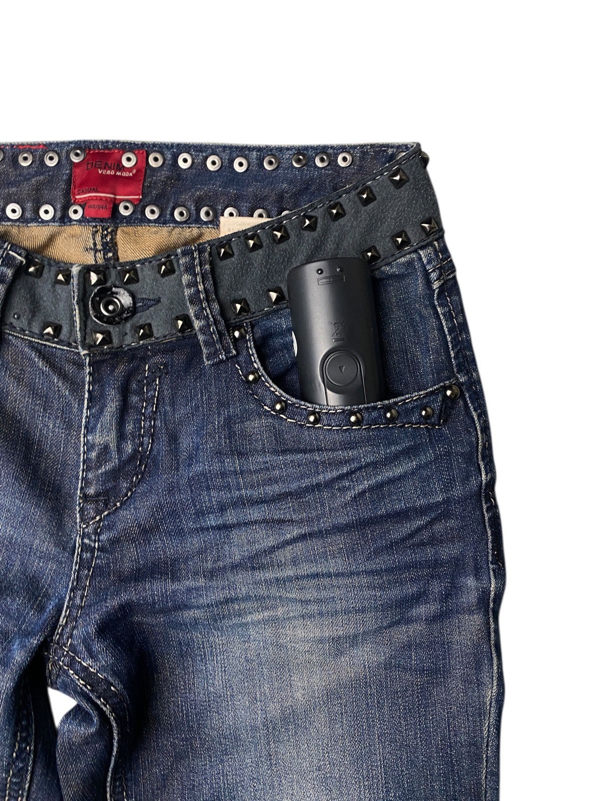 If Six Was Nine 2000's Veromoda Seawash Punk Studded Bootcut Jeans Size US 26 / EU 42 - 12 Thumbnail