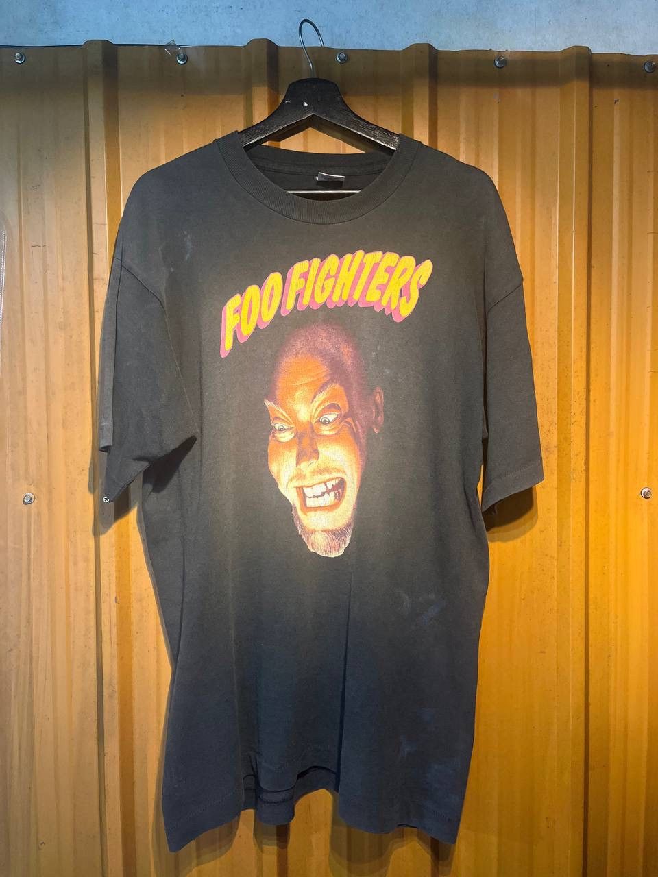 Band Tees VINTAGE FOO FIGHTERS Size US XL / EU 56 / 4 - 5 Thumbnail