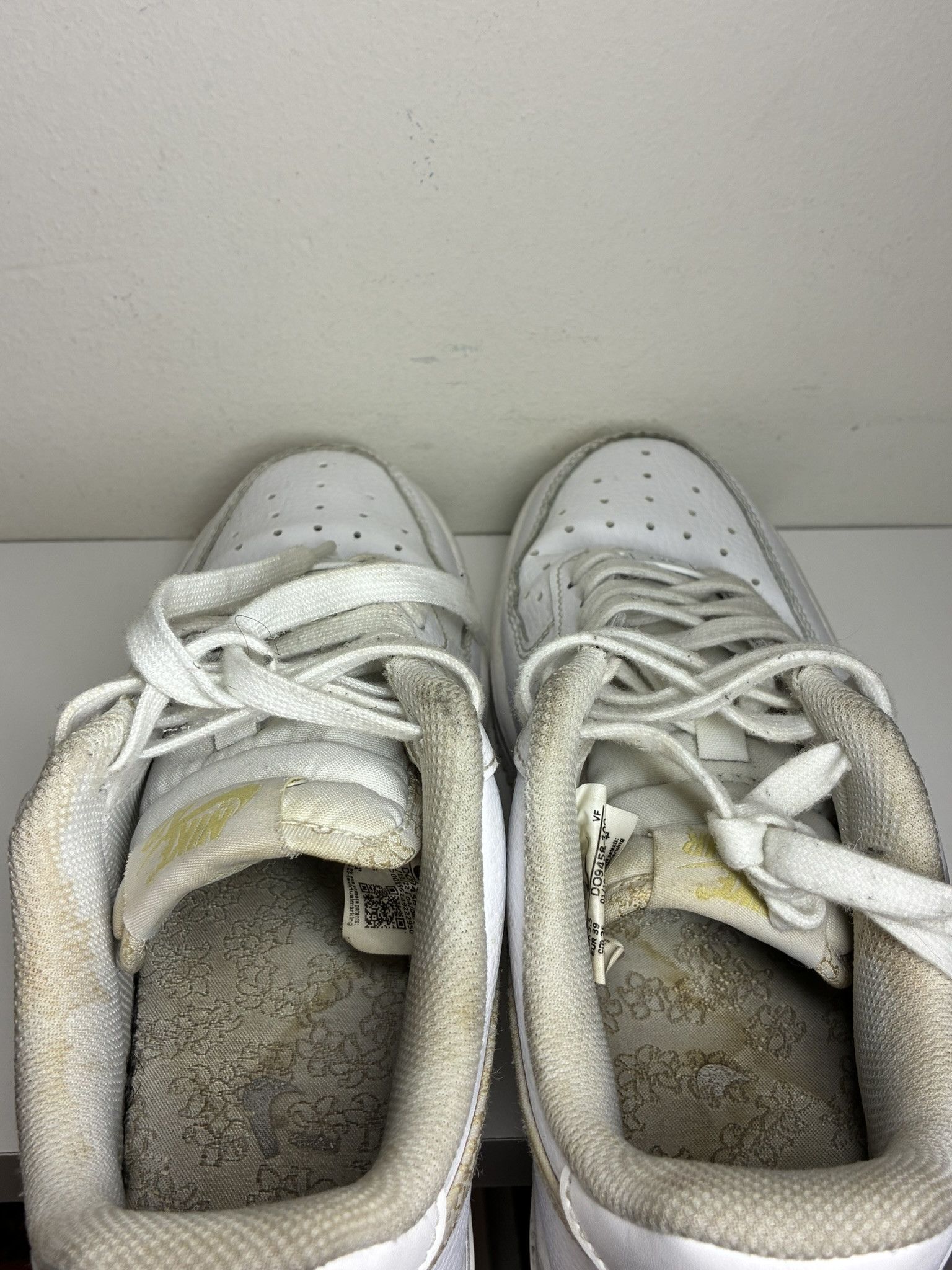 Nike Nike Air Force 1 '07 SE White/Flower Sneakers Women's Size 8 Size US 8 / IT 38 - 4 Thumbnail