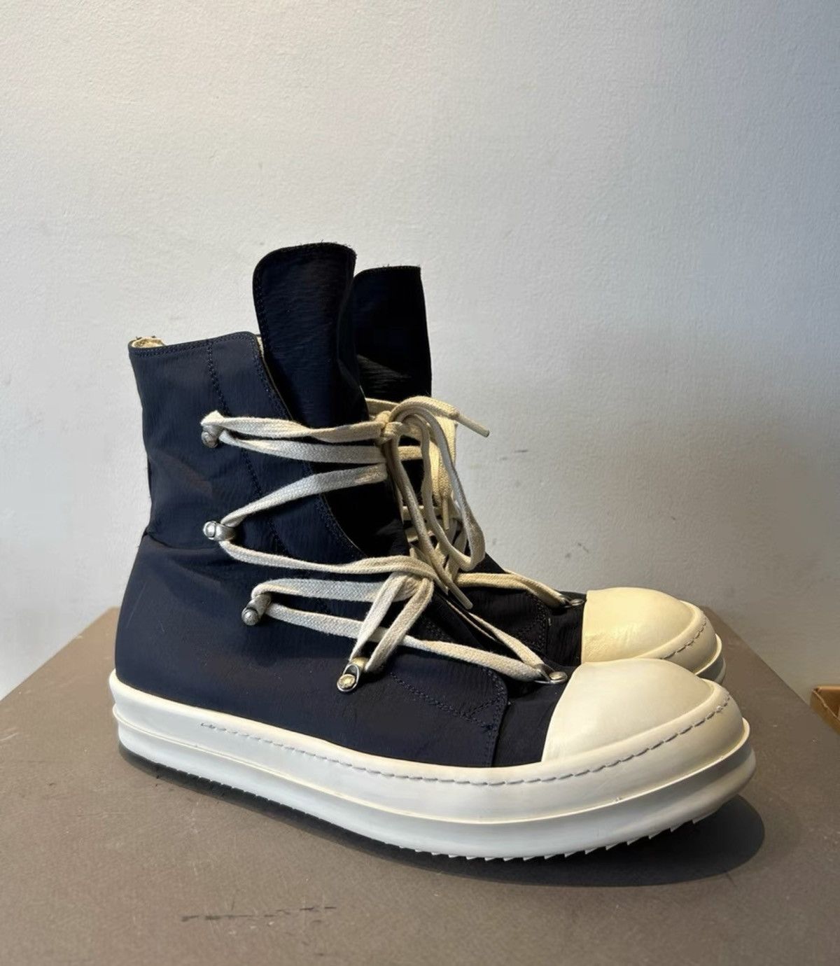 Rick Owens Rick Owens DRKSHDW Pentagram Sneakers Size US 9 / EU 42 - 2 Thumbnail