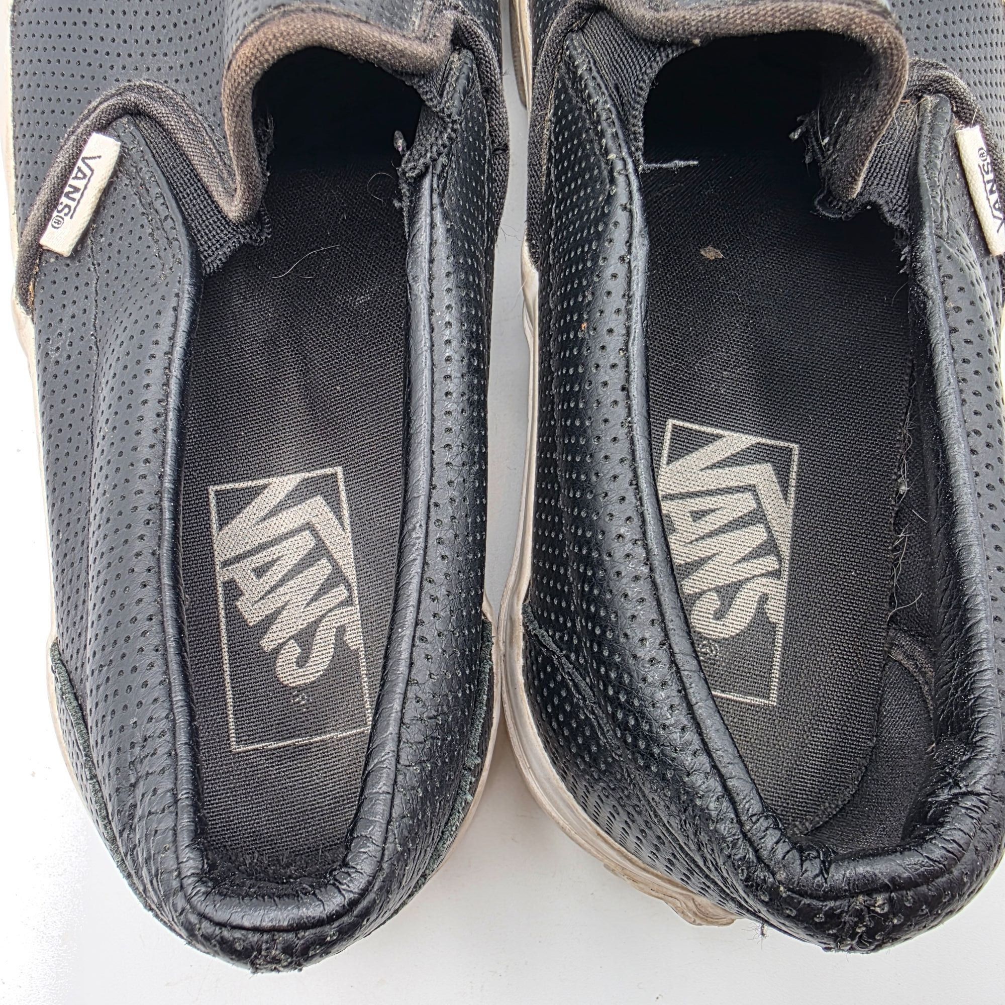 Vans Vans Classic Slip On Womens Size 7.5 Black Perforated Casual Size US 7.5 / IT 37.5 - 9 Thumbnail