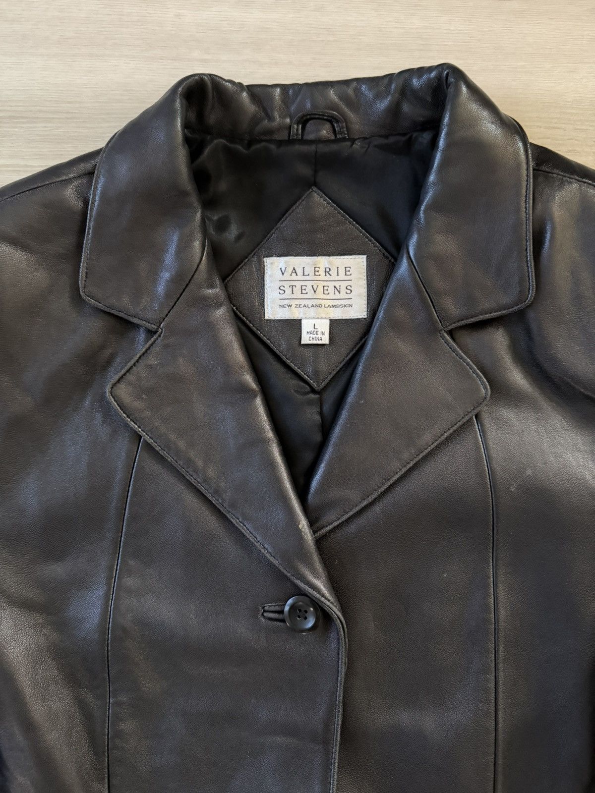 Vintage Vintage Valerie Stevens Ladies Black Lambskin Leather Sz L Size L / US 10 / IT 46 - 2 Thumbnail