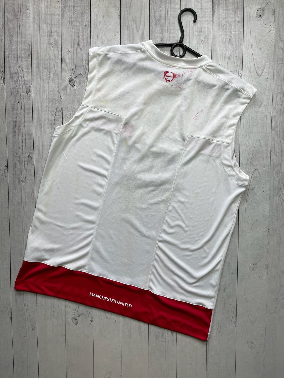 Vintage Vintage Nike Manchester United soccer tee logo training XL Size US XL / EU 56 / 4 - 12 Thumbnail