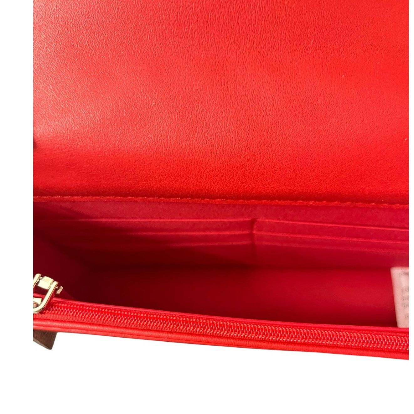Badgley Mischka Badgley Mischka Quilted Crossbody Bag Red Vegan Leather Size ONE SIZE - 4 Thumbnail