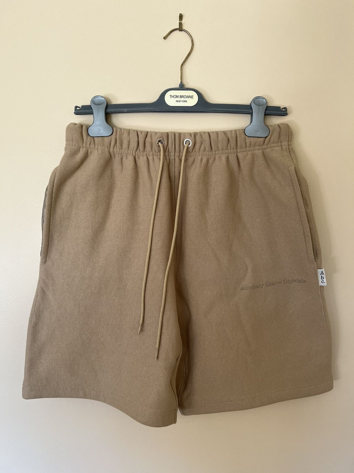 Advisory Board Crystals ABC Sweatshorts Shorts Large