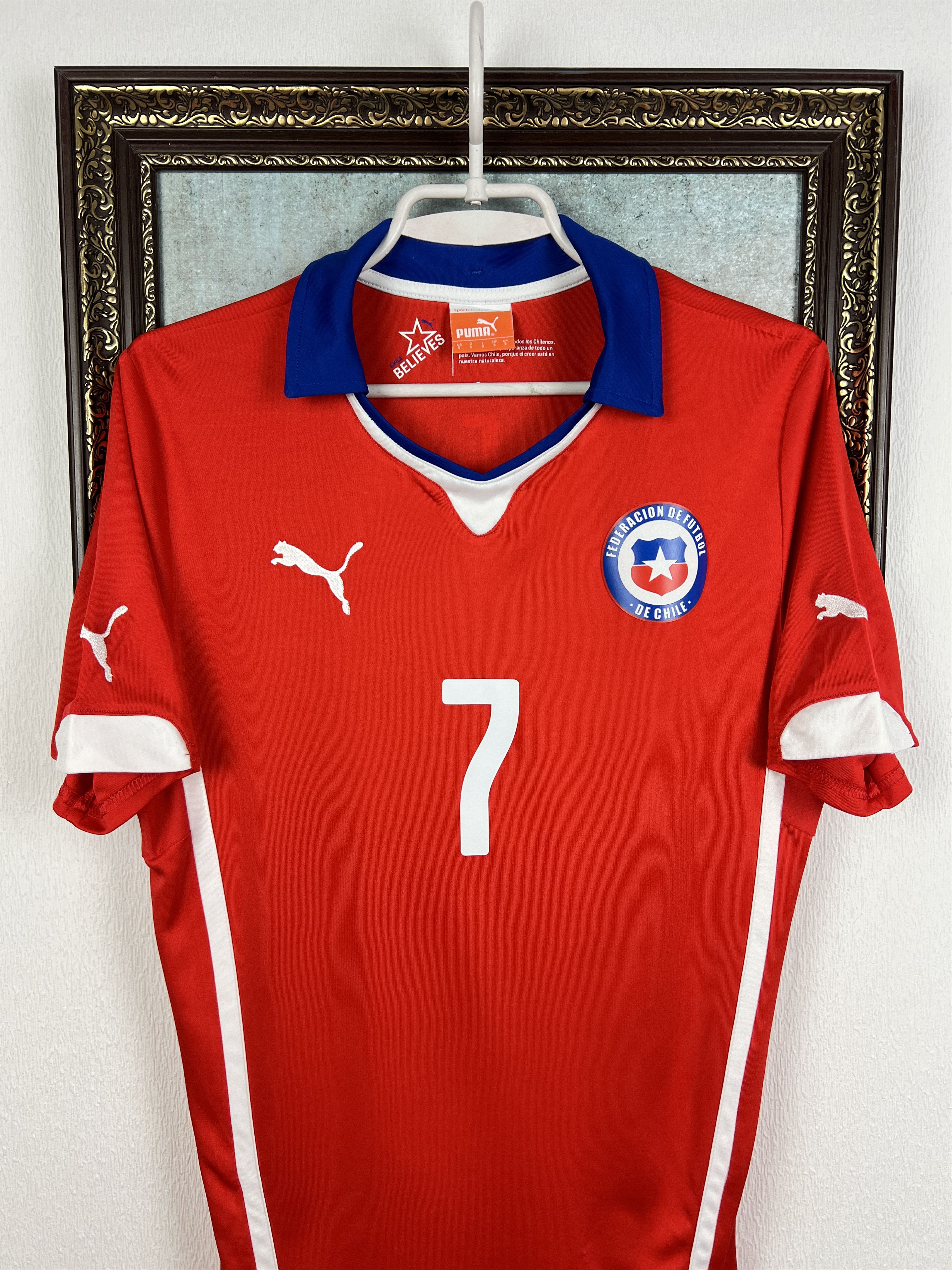 Puma Chile Home football shirt Soccer #7 Alexis Jersey Trikot Size US S / EU 44-46 / 1 - 3 Thumbnail