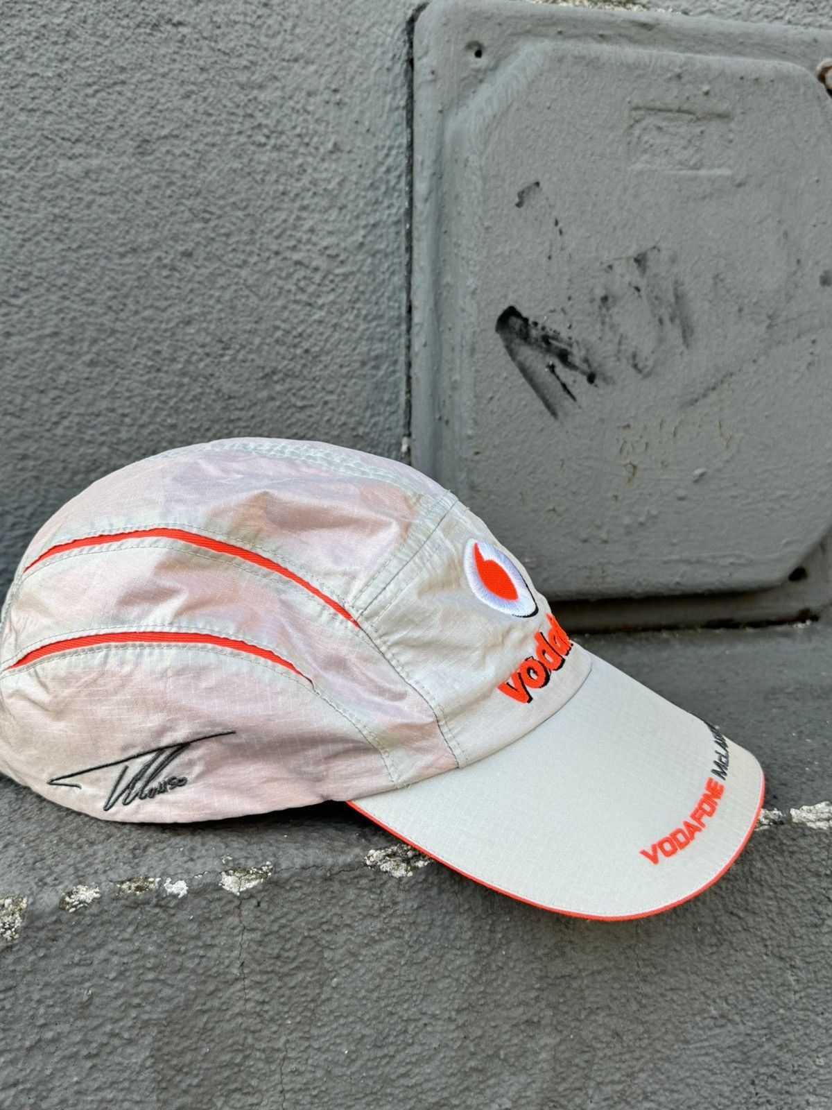 Malcolm McLaren × Vintage Vintage Vodafone McLaren Mercedes Racing Cap Hat f-1 Size ONE SIZE - 4 Thumbnail