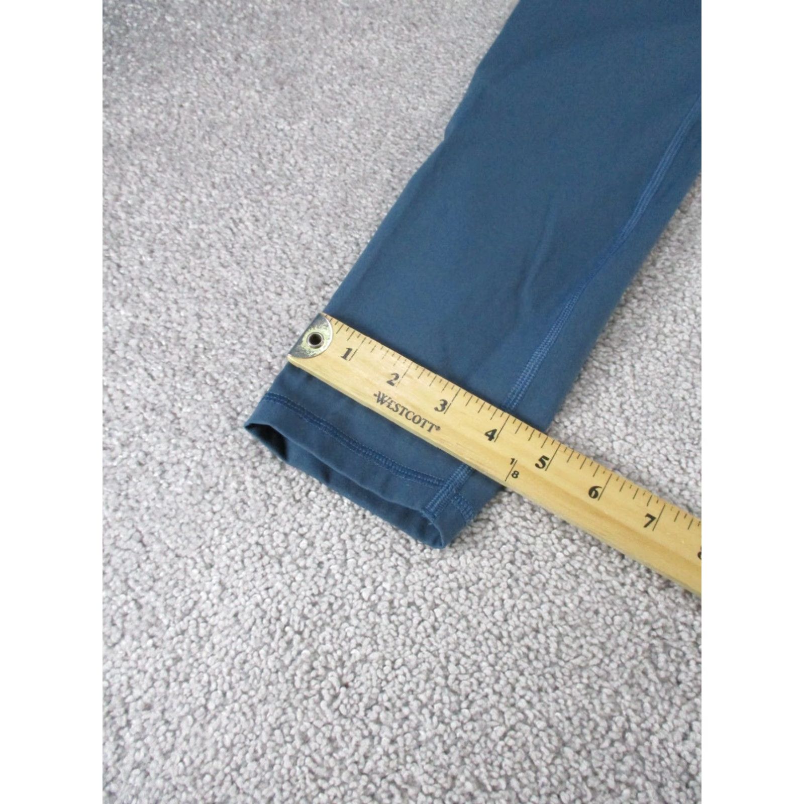 Everlane EVERLANE Women's Medium Blue Compression Crop Leggings Athletic Activewear Athleisure Gym Yoga Size 32" / US 10 / IT 46 - 4 Thumbnail