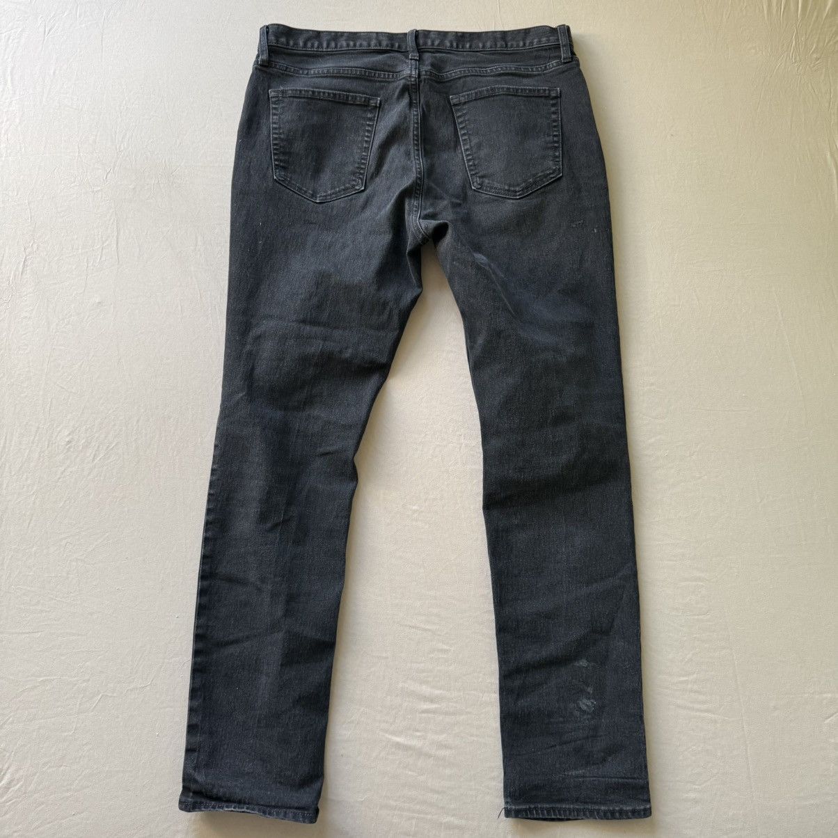 Old Navy Old navy Slim Built-In-Flex Jeans Size US 36 / EU 52 - 2 Thumbnail
