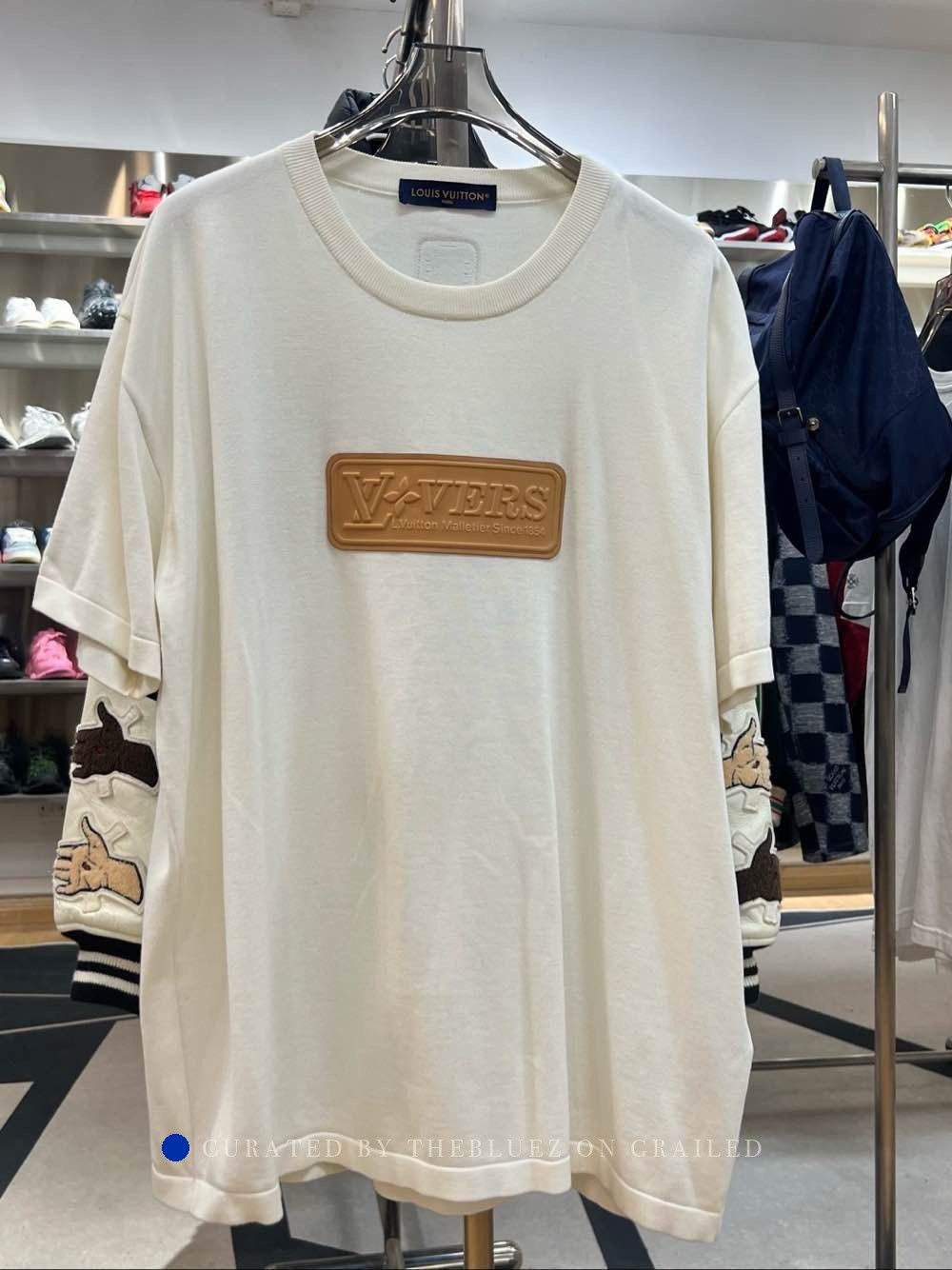 Louis Vuitton Stylish White Leather Patch T-Shirt in XXL Size US XXL / EU 58 / 5 - 1 Thumbnail