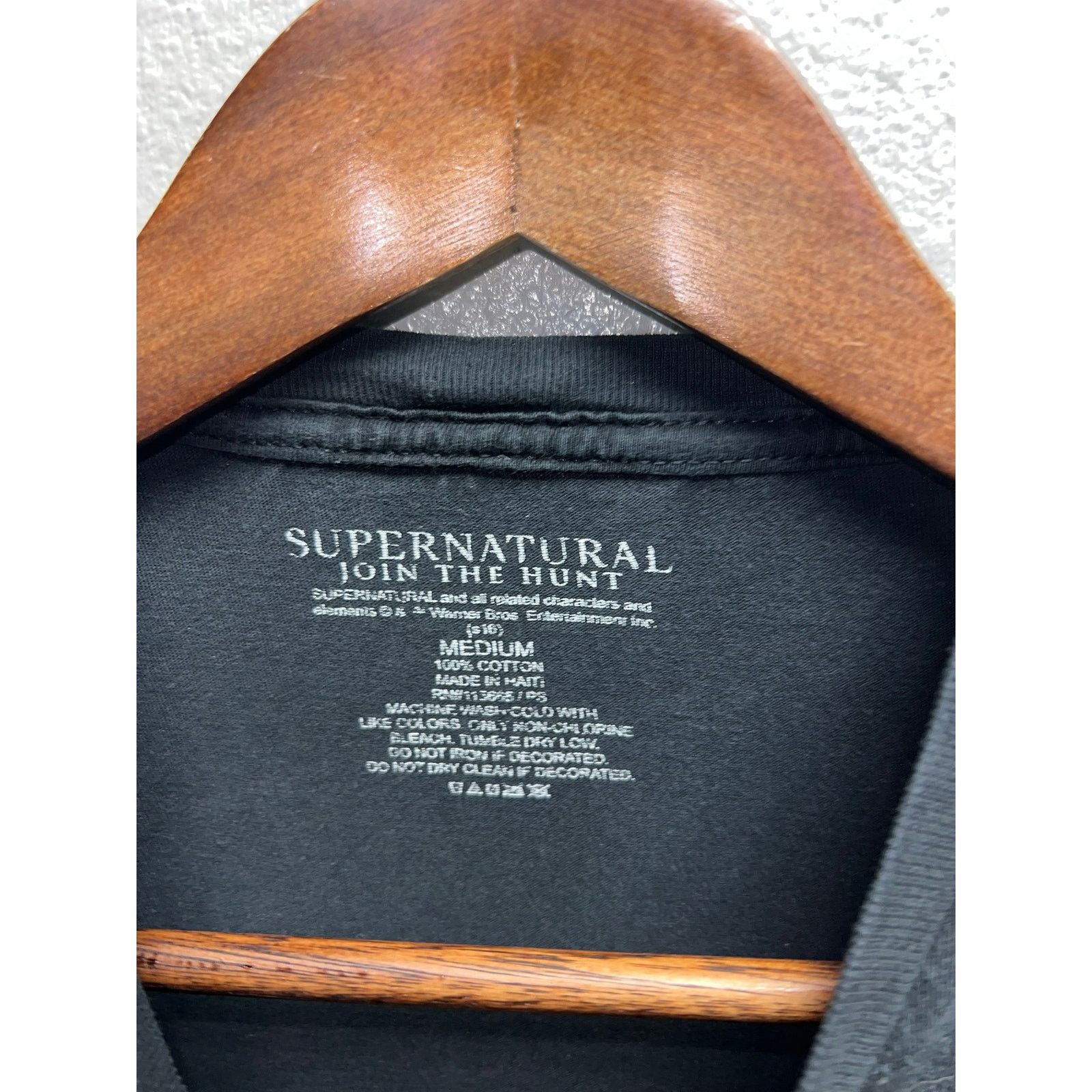 Vintage Supernatural Join The Hunt Shirt Possessed Black Tee Medium Size US M / EU 48-50 / 2 - 4 Thumbnail