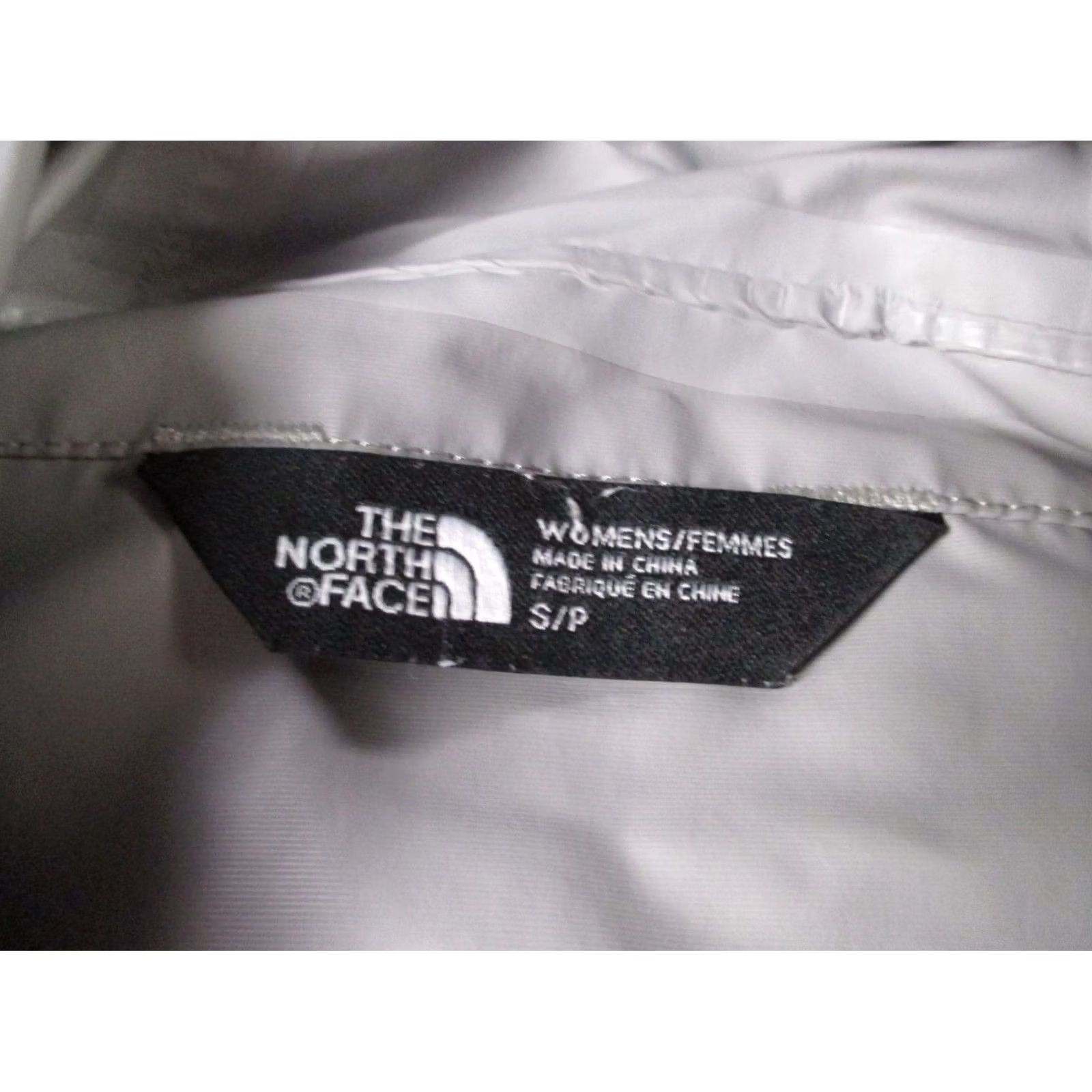 The North Face The North Face Jacket Women S Gray Dryvent Outdoor Windbreaker Mid-Length Zip Hooded Pockets Water Resistant Lined Fall Winter Regular Mens Girls Size S / US 4 / IT 40 - 6 Thumbnail
