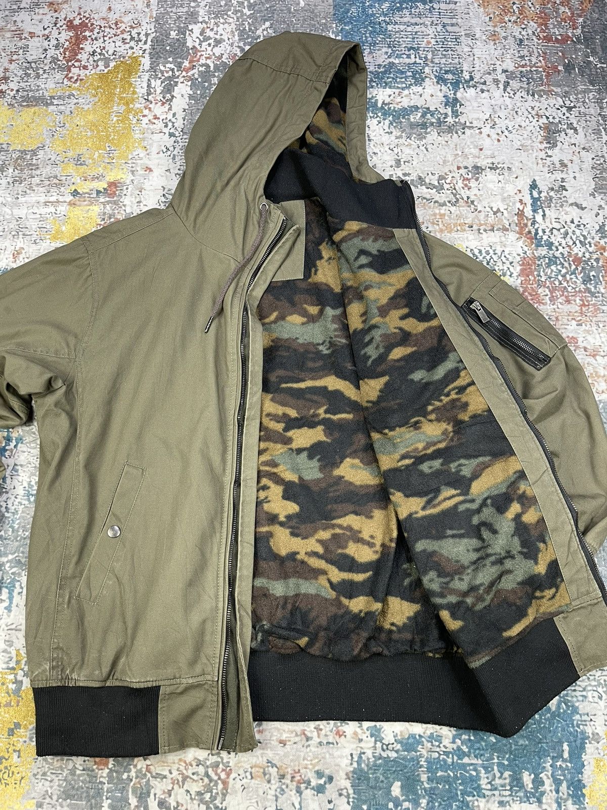 Japanese Brand ILLS Brown Canvas Camo Lining Hooded Bombers Size US L / EU 52-54 / 3 - 2 Thumbnail