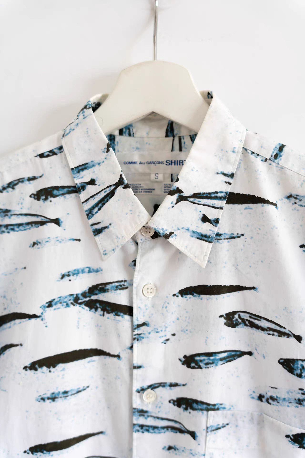 Comme des Garcons Comme des Garcons 90s Fish School Short Sleeve Shirt K4 Size US S / EU 44-46 / 1 - 3 Thumbnail