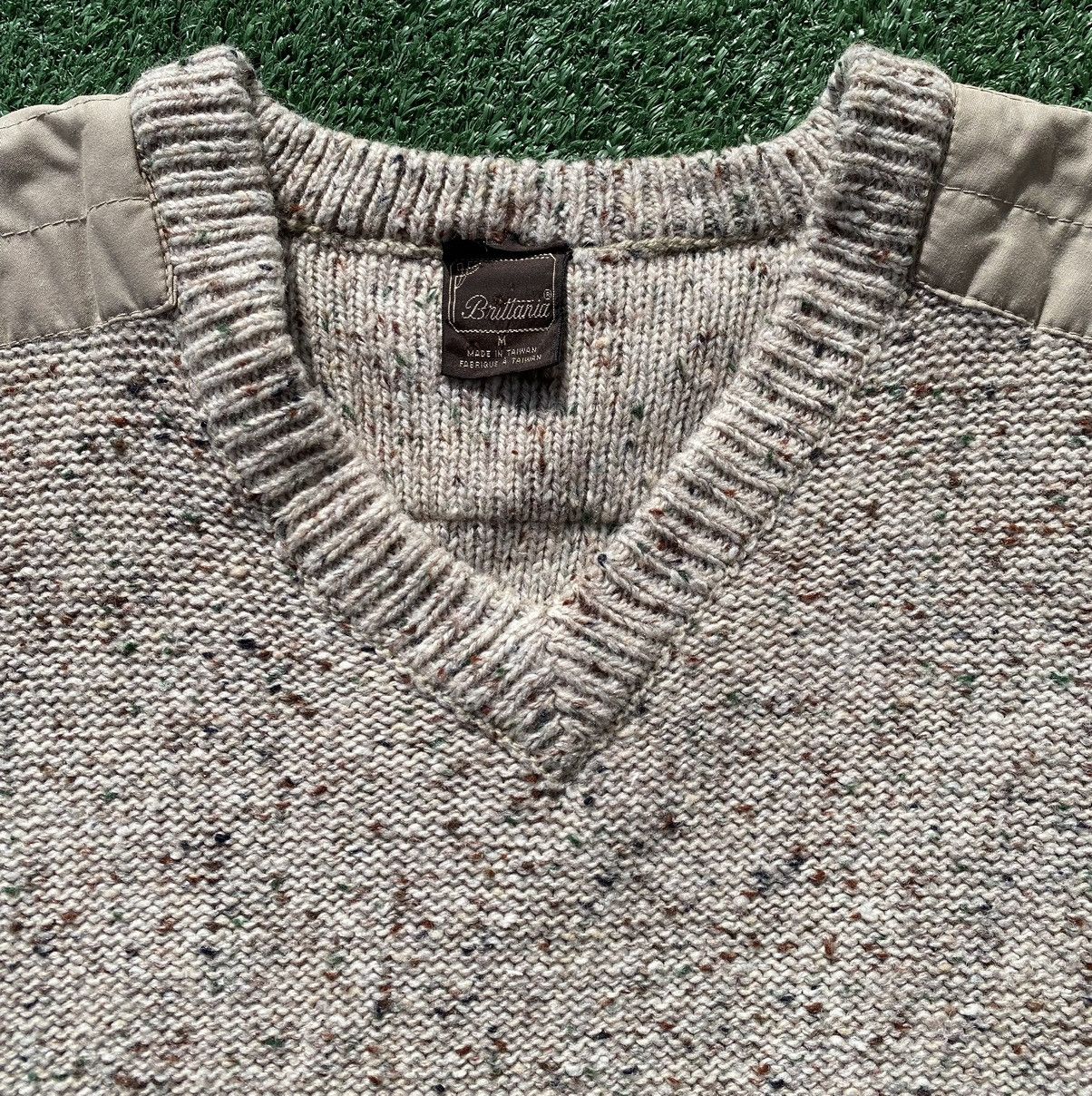 Vintage Vintage 80’s Brittania Knit Confetti Elbow Patches Sweater Size US S / EU 44-46 / 1 - 5 Thumbnail