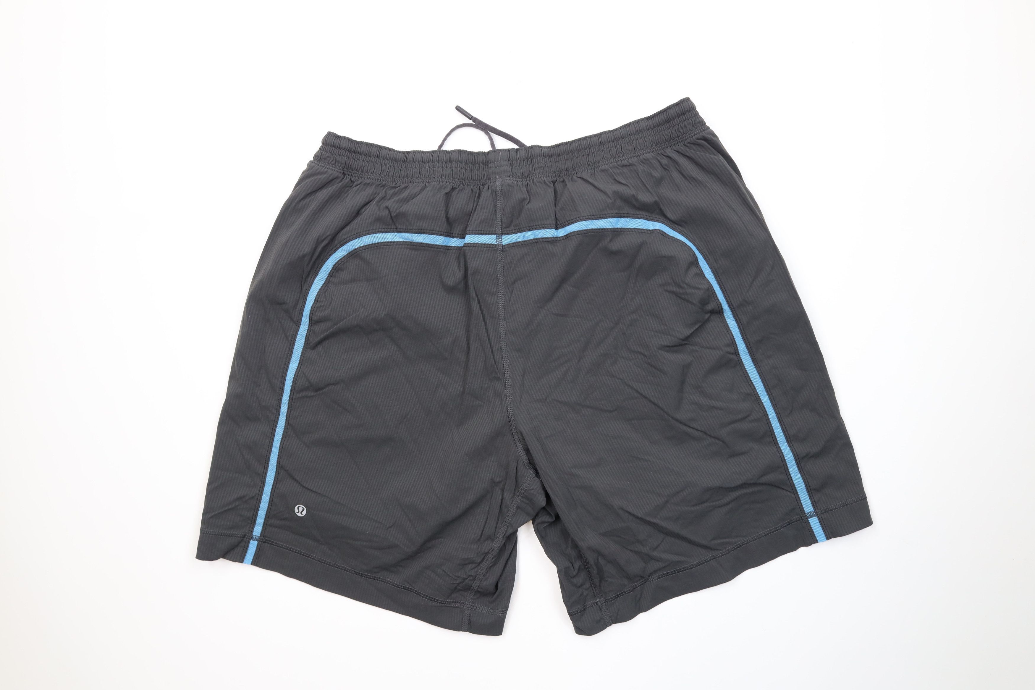 Lululemon Lululemon Lined Gym Yoga Jogging Running Shorts Gray Striped Size US 38 / EU 54 - 7 Thumbnail