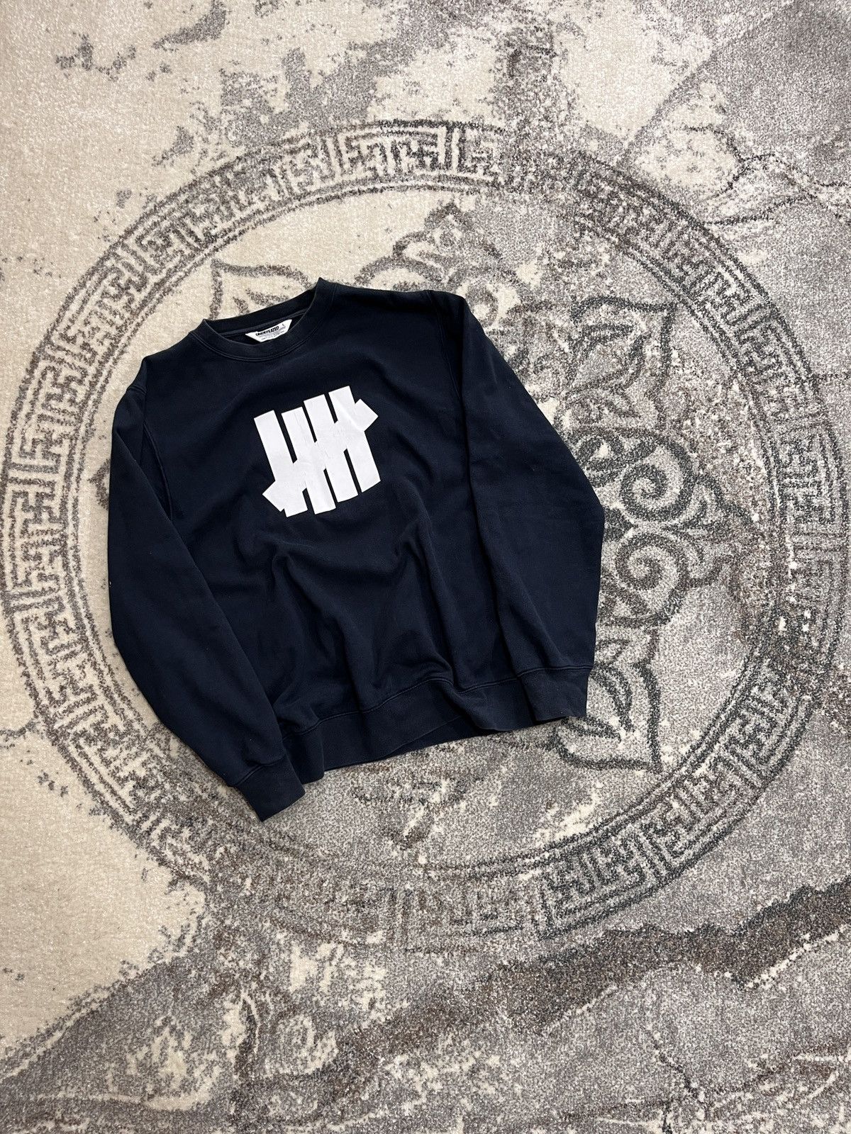 Undefeated Undefeated big Logo crewneck USA swag Size US L / EU 52-54 / 3 - 1 Thumbnail