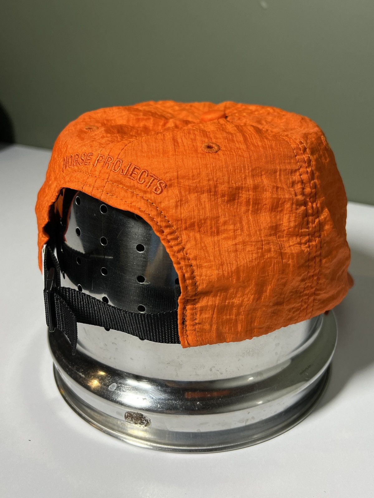 Norse Projects Norse Projects 6 panel cap is crafted from a crinkled nylon Size ONE SIZE - 3 Thumbnail