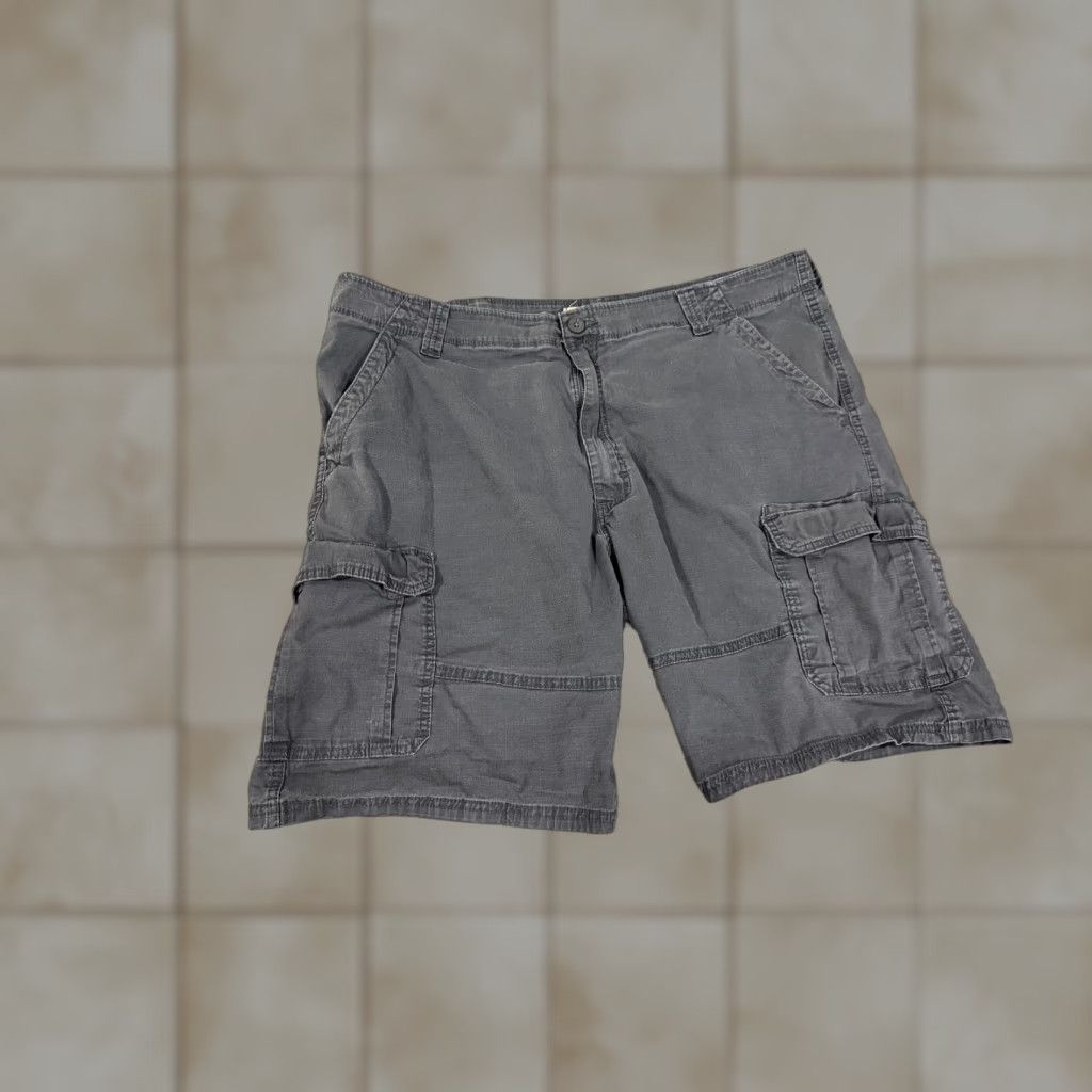 Wrangler Wrangler Authentics Cargo Shorts Mens 42 Gray Canvas Stretch Pockets Size US 42 / EU 58 - 1 Thumbnail
