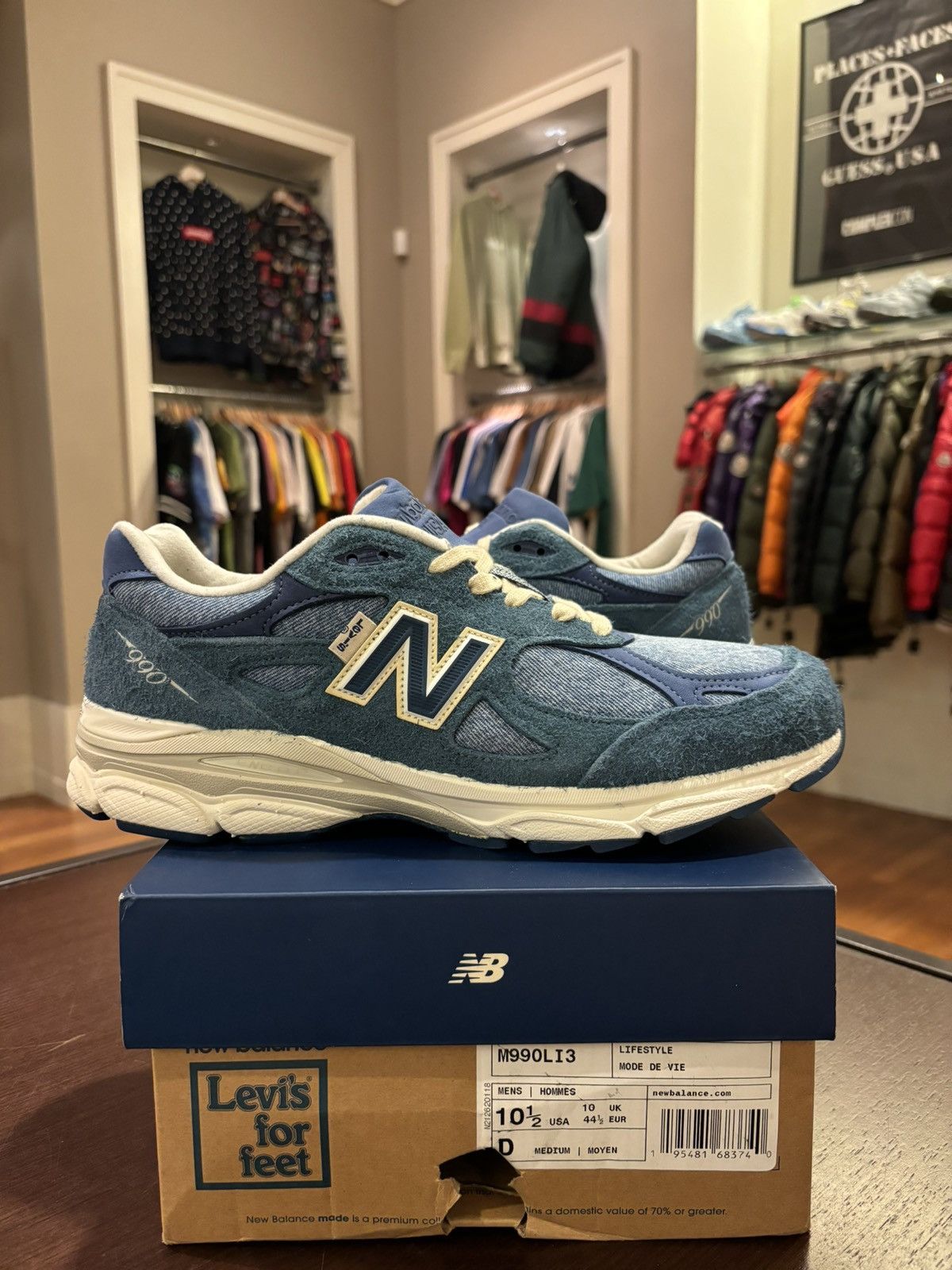 Levi's × New Balance New Balance 990v3 MiUSA Levi's Denim Size US 10.5 / EU 43-44 - 2 Thumbnail