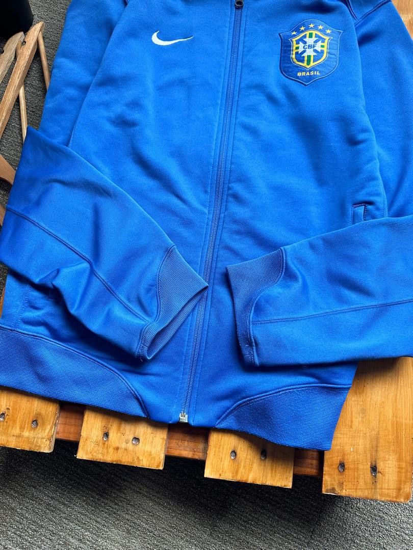Nike VINTAGE NIKE BRAZIL TRACKTOP Size US L / EU 52-54 / 3 - 7 Thumbnail