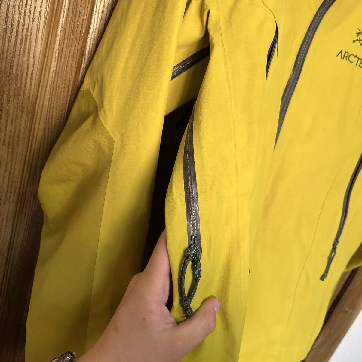 Arc'teryx Rare Vintage Arcteryx Jacket Gore Tex Mens Size US S / EU 44-46 / 1 - 10 Thumbnail