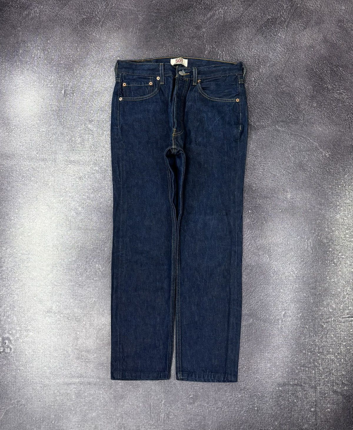 Levi's Vintage Levi’s 501 Straight Leg Button-Fly Blue Denim Jeans Size US 32 / EU 48 - 2 Thumbnail
