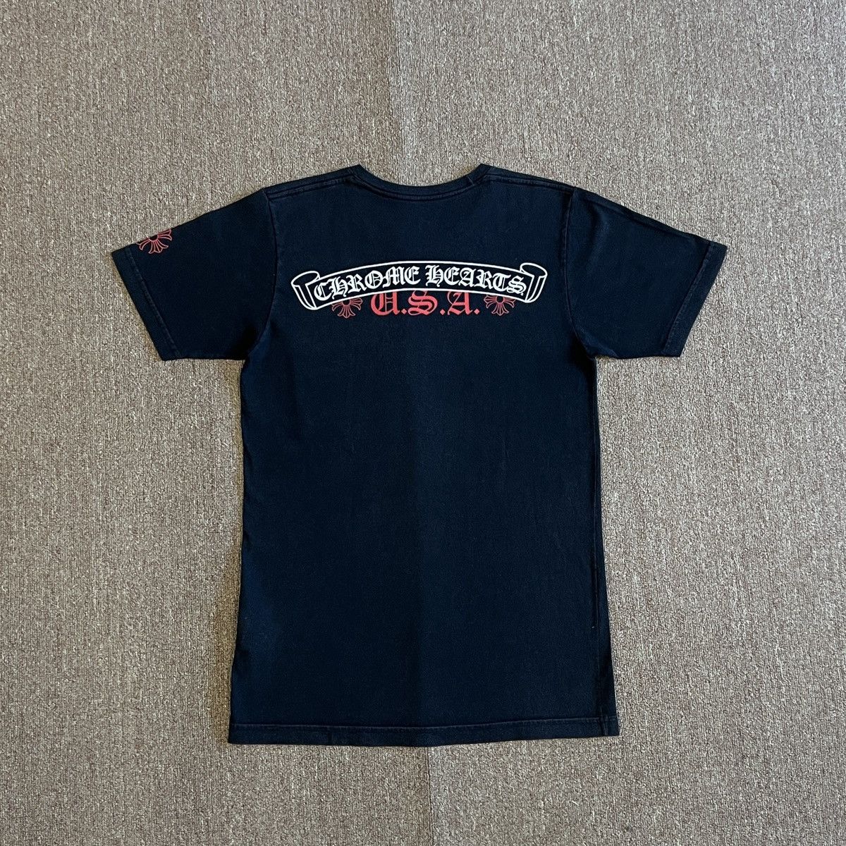 入手困難◆送料込♪【CHROME HEARTS】USA フラッグ 半袖 T shirt Chrome Hearts American Flag Tee | Grailed