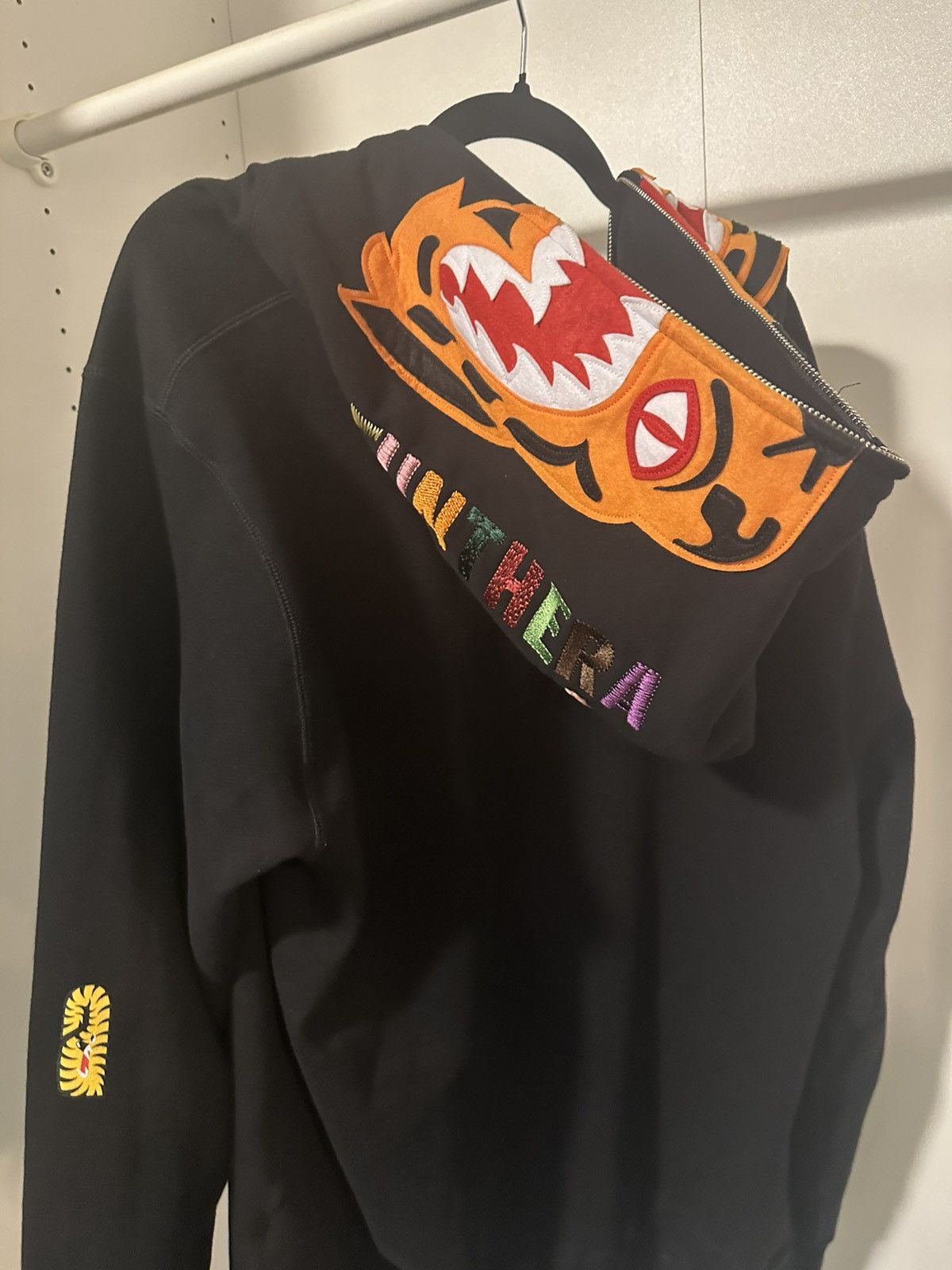 Bape Bape Black Tiger Zip-up Hoodie Size US XXL / EU 58 / 5 - 4 Thumbnail