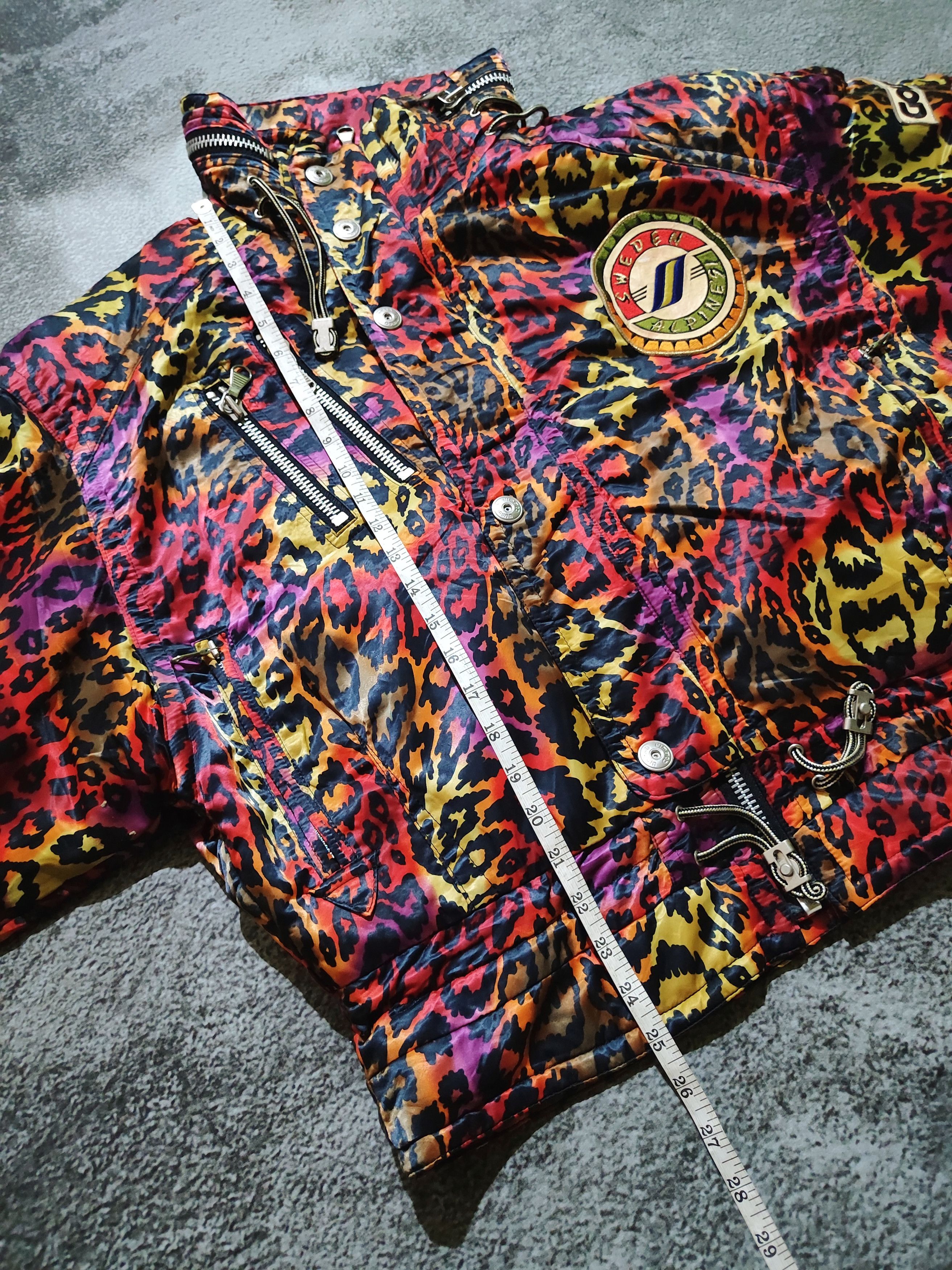 Goldwin Vintage Goldwin Sweden Alpine Ski Team Down Jacket (RARE) Size US M / EU 48-50 / 2 - 10 Thumbnail