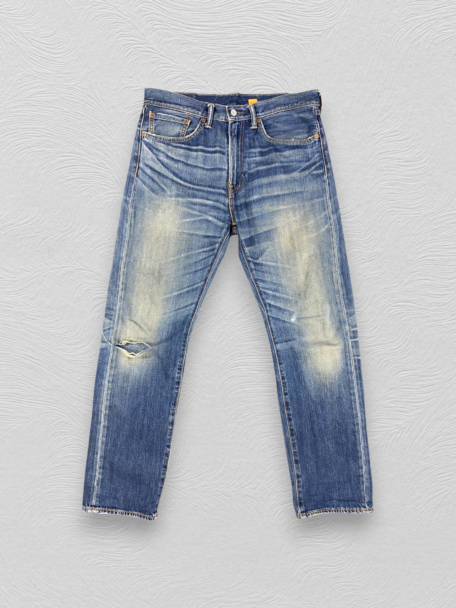 Levi's Blue Distressed Vintage Levi's 505 35x31.5 Denim -JN1268 Size US 35 - 1 Thumbnail