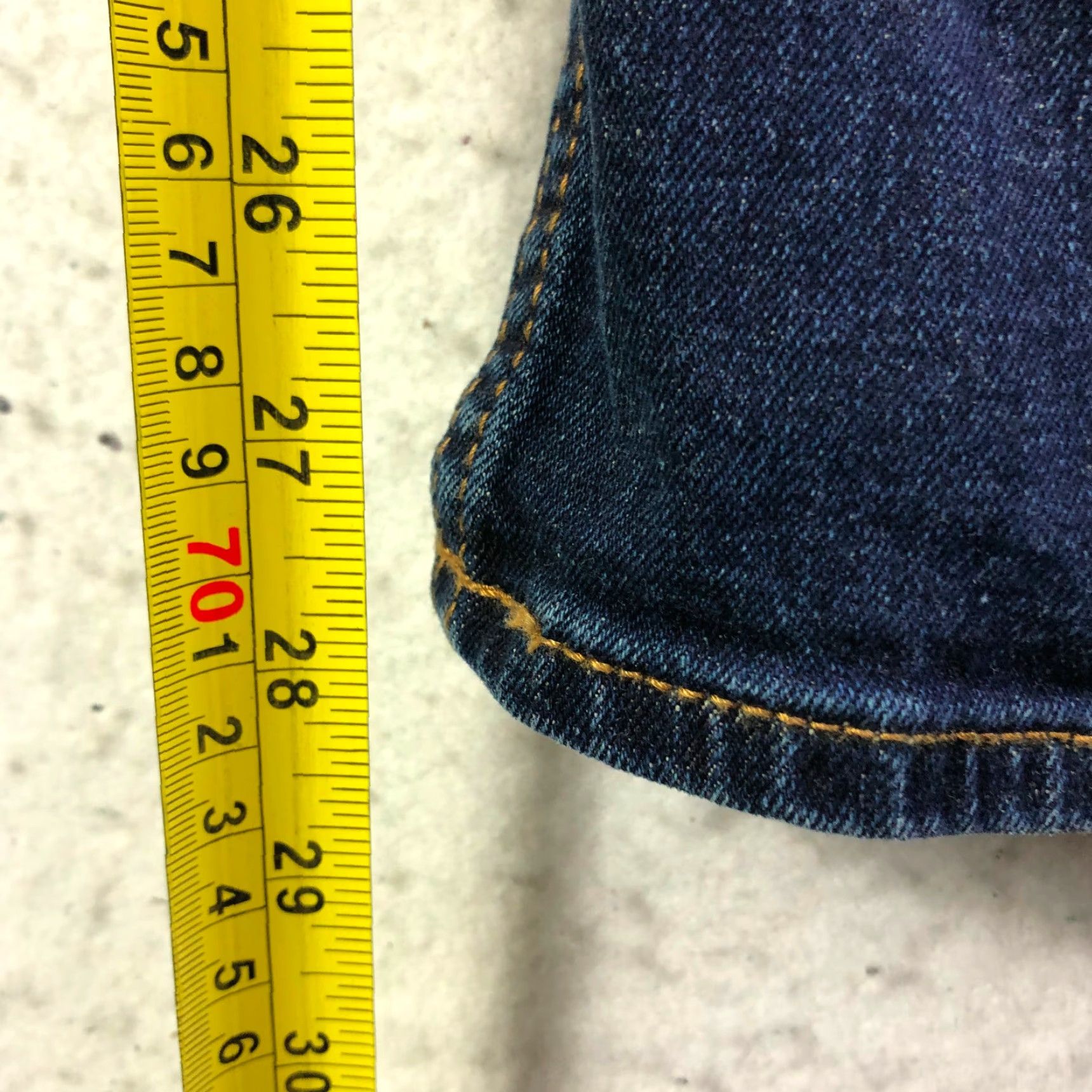 Old Navy Old Navy Jeans Mens 28x30 Dark Wash Blue Denim Straight Leg Mid Rise Denim Jeans Regular Fit Cotton Logo Vintage No Size US 28 / EU 44 - 3 Thumbnail