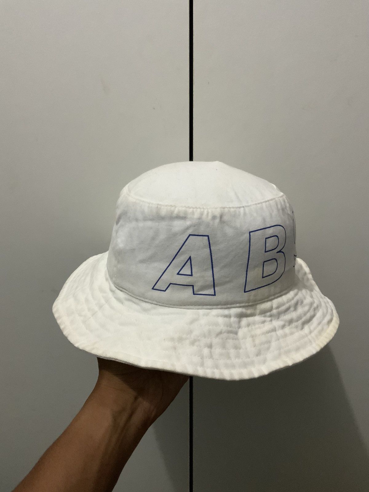 Hat Club Absorb Spellout White Bucket Hat Size ONE SIZE - 1 Thumbnail