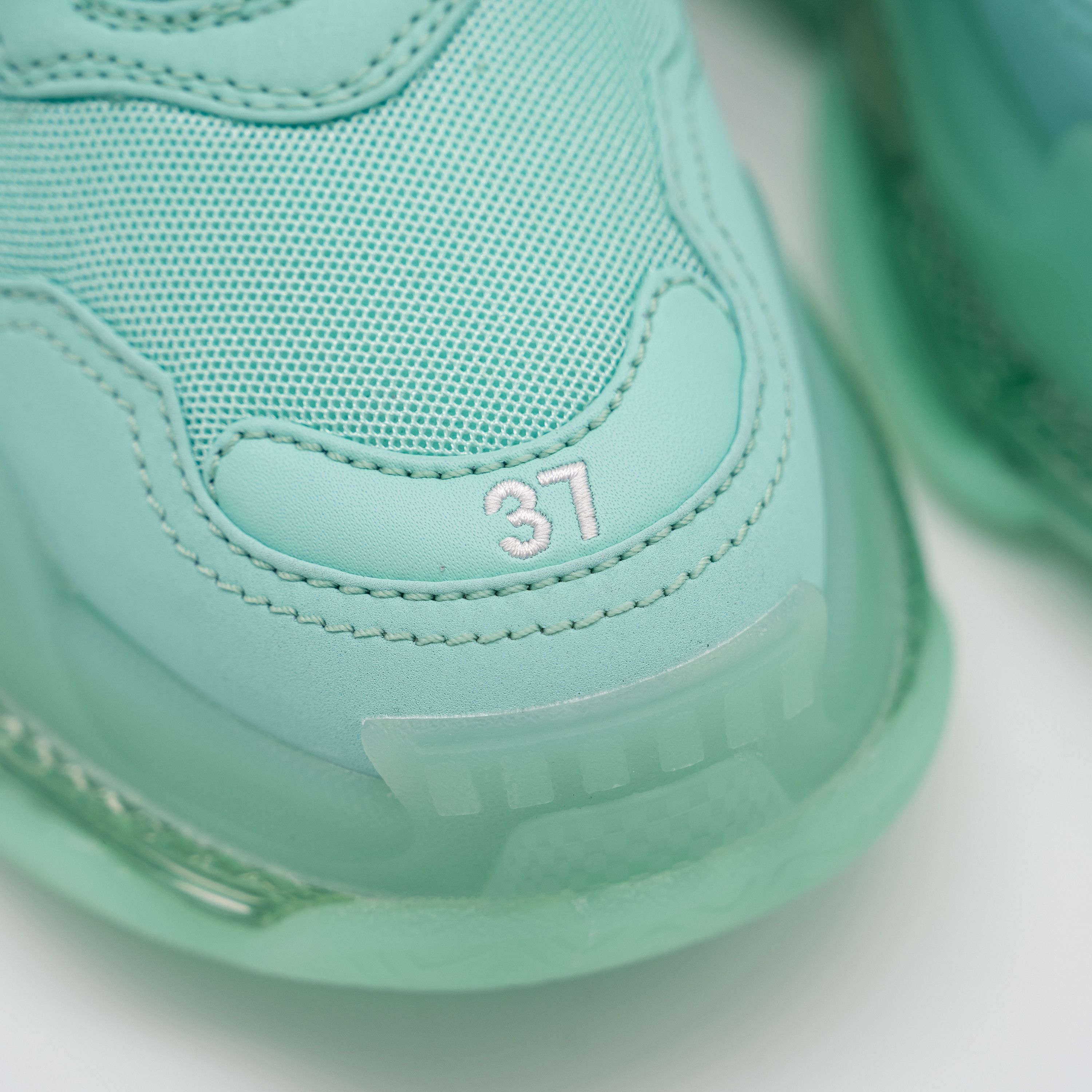 Balenciaga 37 EU / 7 US Balenciaga Triple S Sneakers Mint Green Size US 7 / IT 37 - 7 Thumbnail