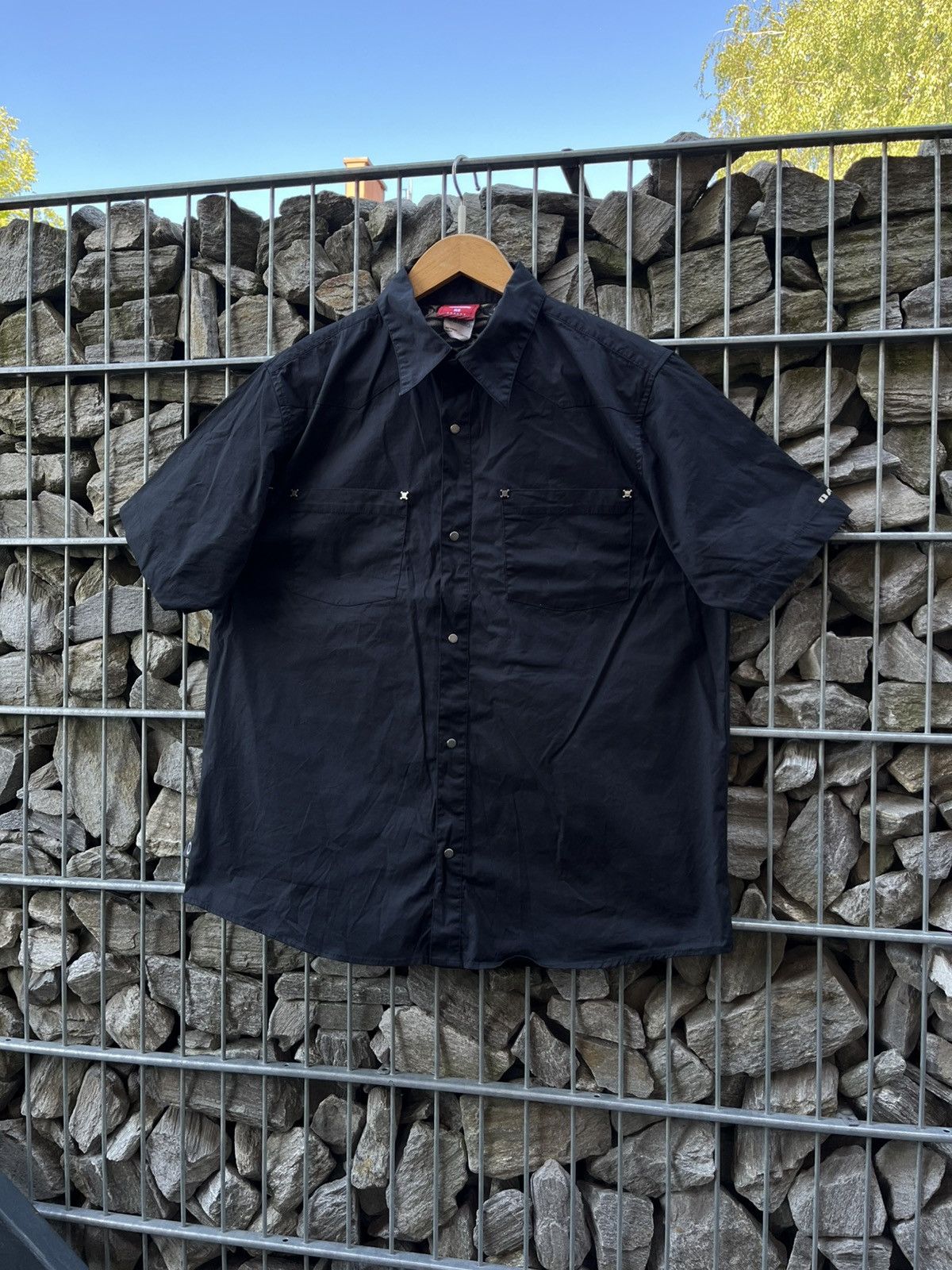 Vintage Oakley Skull Buttons Rare Nylon Shirt Big Logo