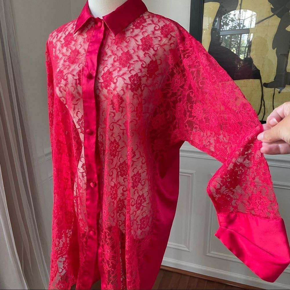 Victoria's Secret Vintage Gold Label Victoria’s Secret Red Lace Satin Night Sh Size ONE SIZE - 3 Thumbnail