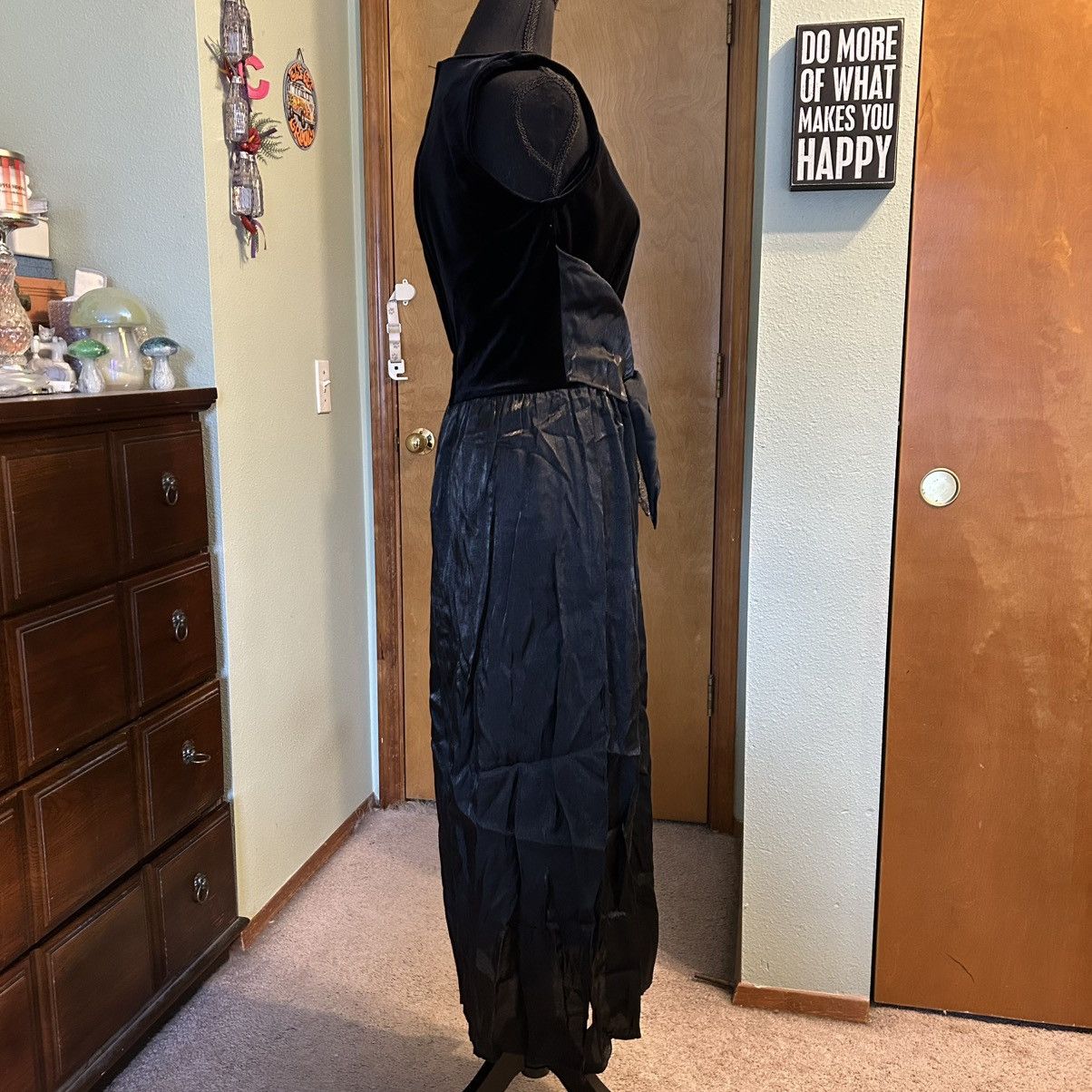 Other Rabbit Designs vintage black velvet and satin dress 8 Size M / US 6-8 / IT 42-44 - 2 Thumbnail