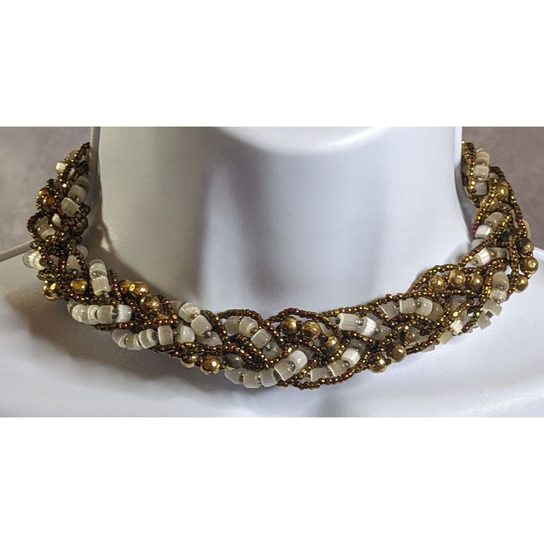 Other Vintage Beaded Choker Necklace With Earth And Gold Tone Acce Size ONE SIZE - 1 Thumbnail