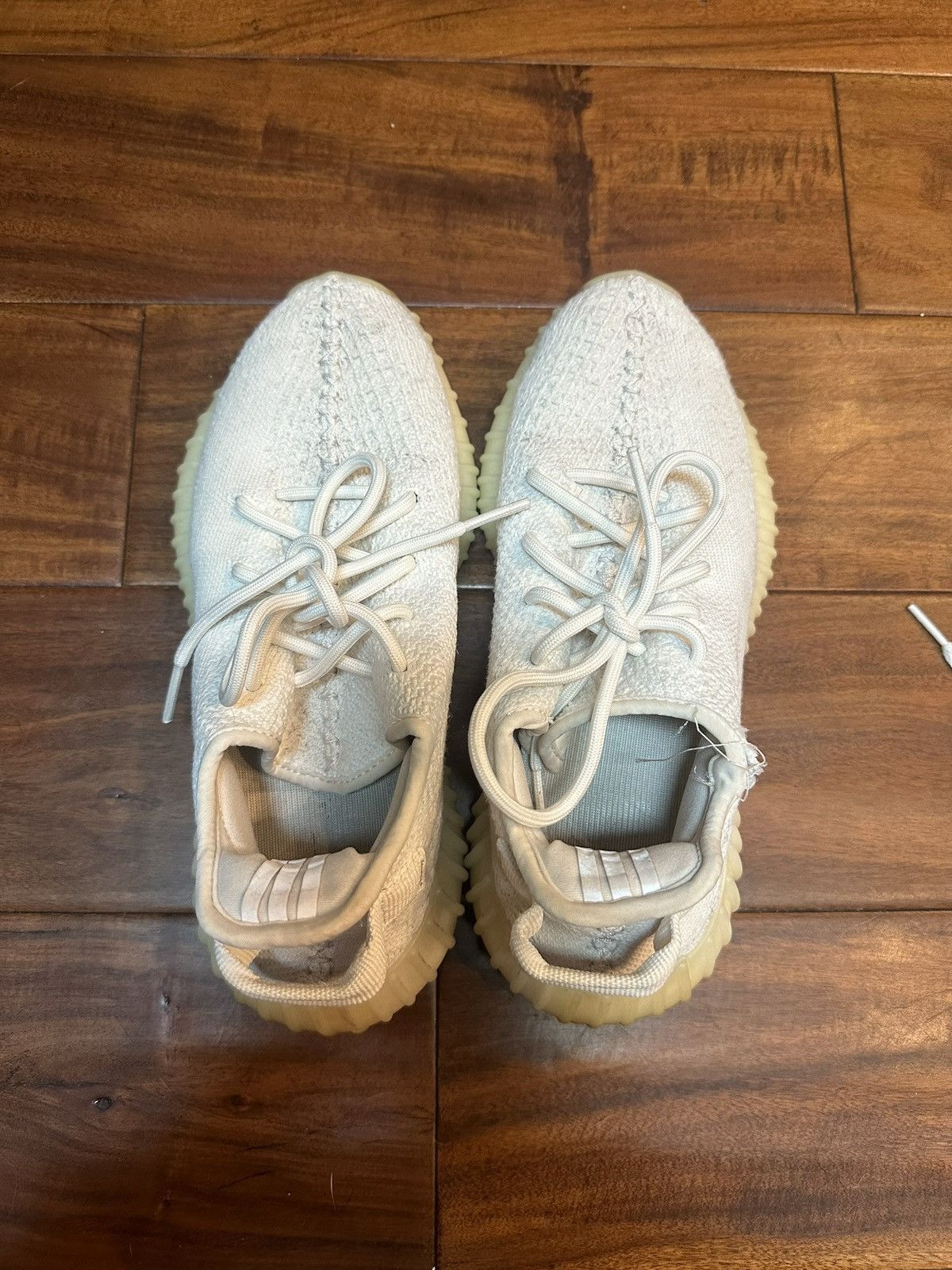 Yeezy Yeezy 350 V2 White Size US 6.5 / EU 39-40 - 6 Thumbnail