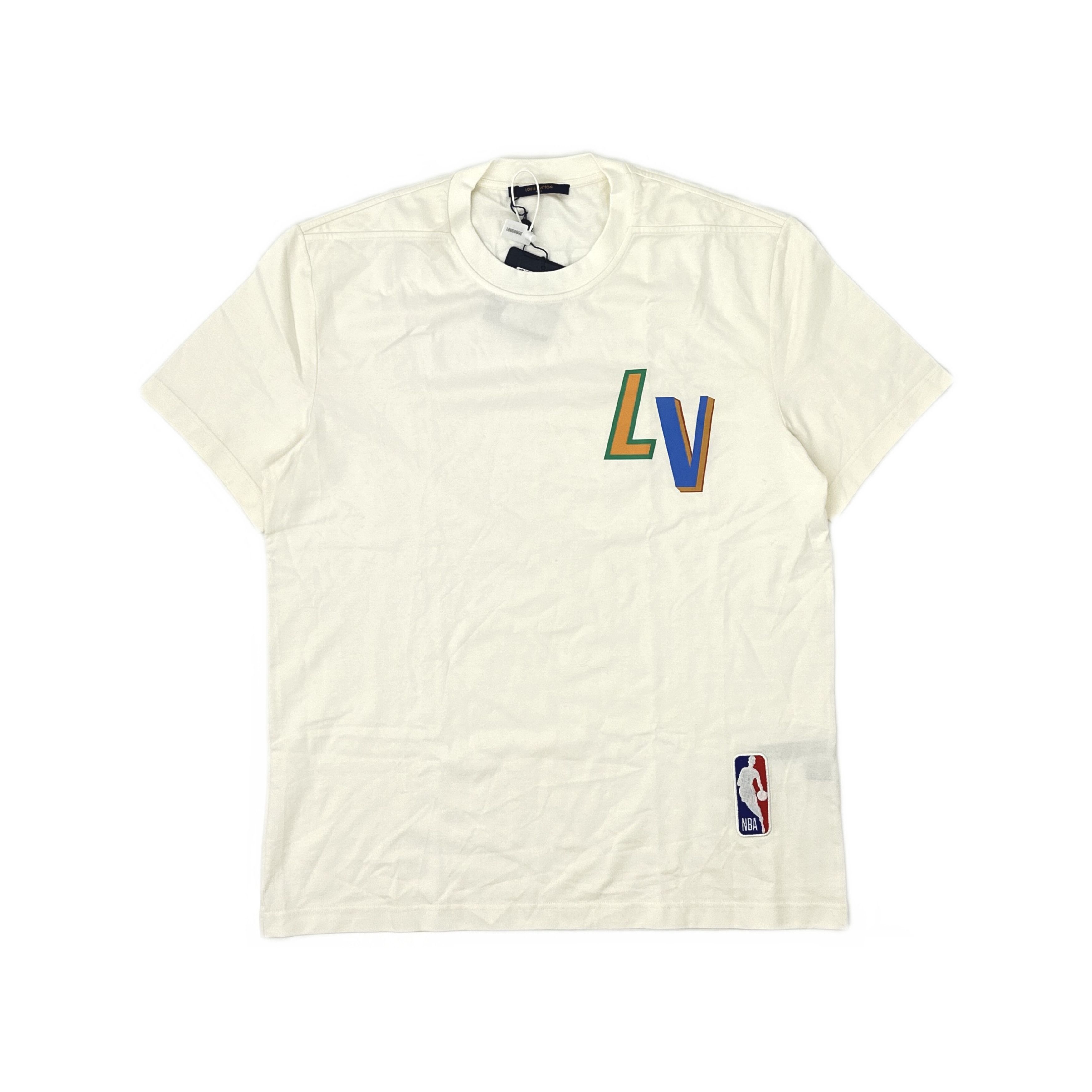 Louis Vuitton Louis Vuitton x NBA Logo T-Shirt Size XL Size US XL / EU 56 / 4 - 1 Thumbnail