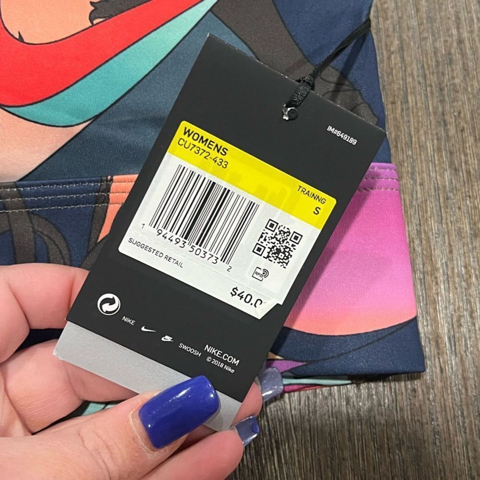 Nike NWT Nike Swoosh Icon Clash Longline Printed Sports Bra Sz S Size S / US 4 / IT 40 - 4 Thumbnail