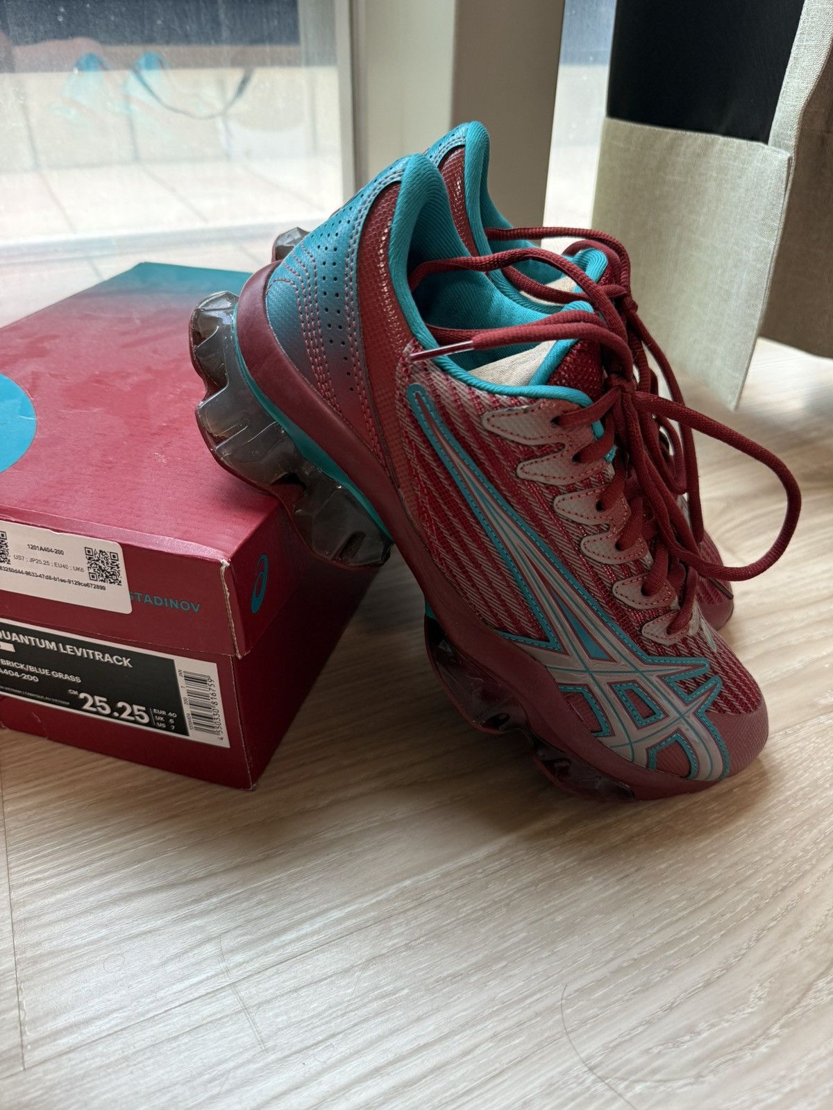Asics × Kiko Kostadinov KIKO x ASICS GEL-QUANTUM LEVITRACK Size US 7 / EU 40 - 6 Thumbnail