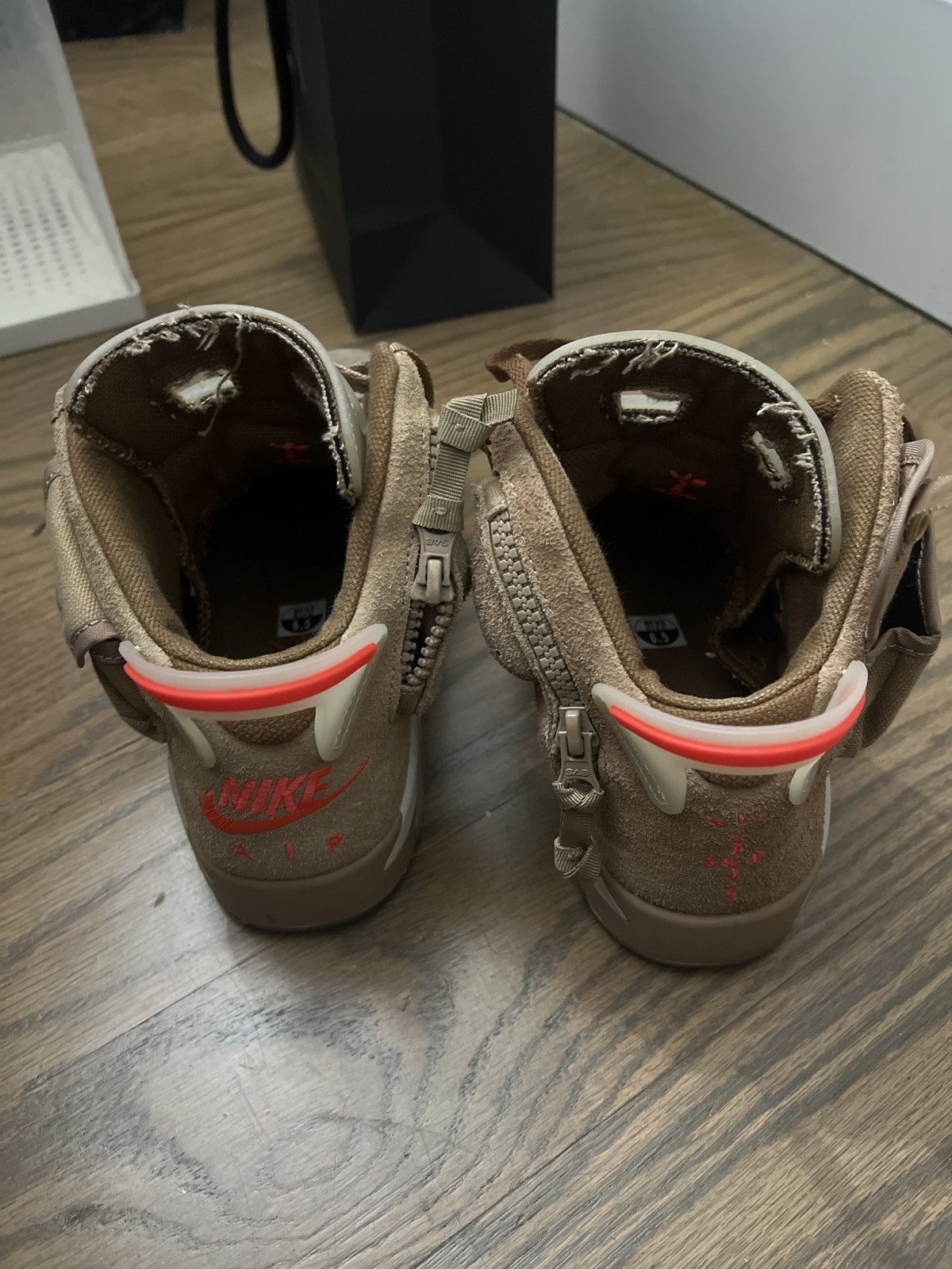 Travis Scott Travis Scott British khaki 6’s Size US 6.5 / EU 39-40 - 6 Thumbnail