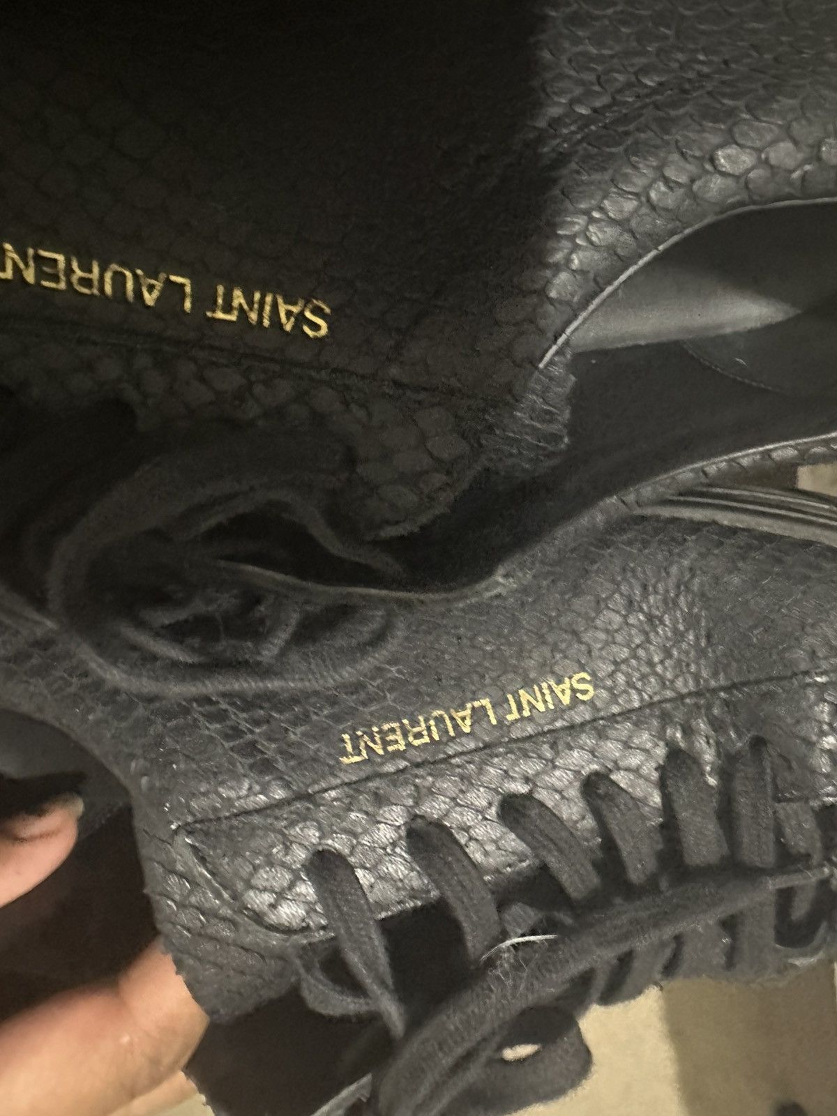 Saint Laurent Paris Saint Laurent SL/06 Court Classic - Black Python Leather Size US 10 / EU 43 - 6 Thumbnail