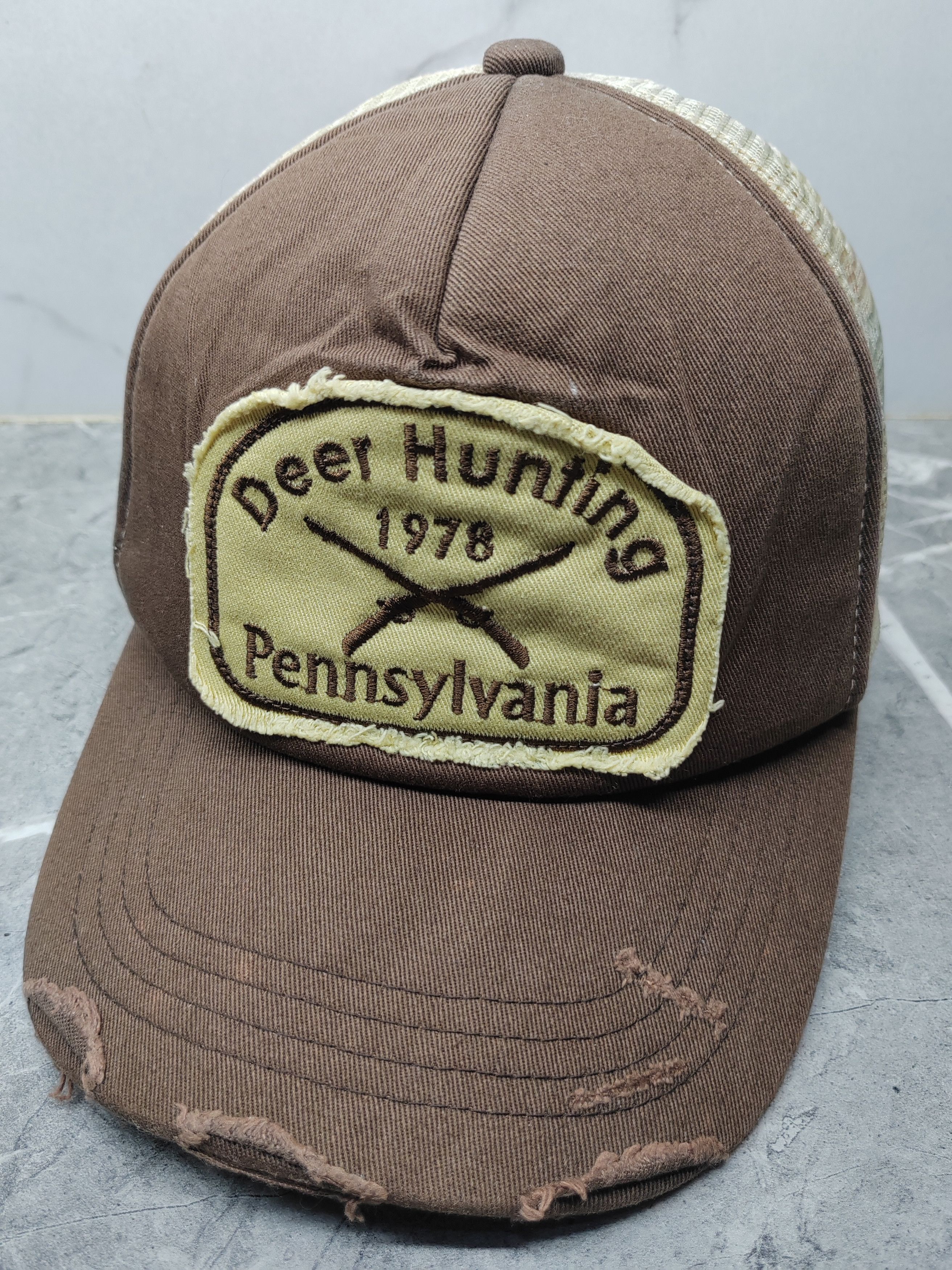 Japanese Brand Vintage Deer Hunting Distressed Style Cap Hat Size ONE SIZE - 1 Thumbnail