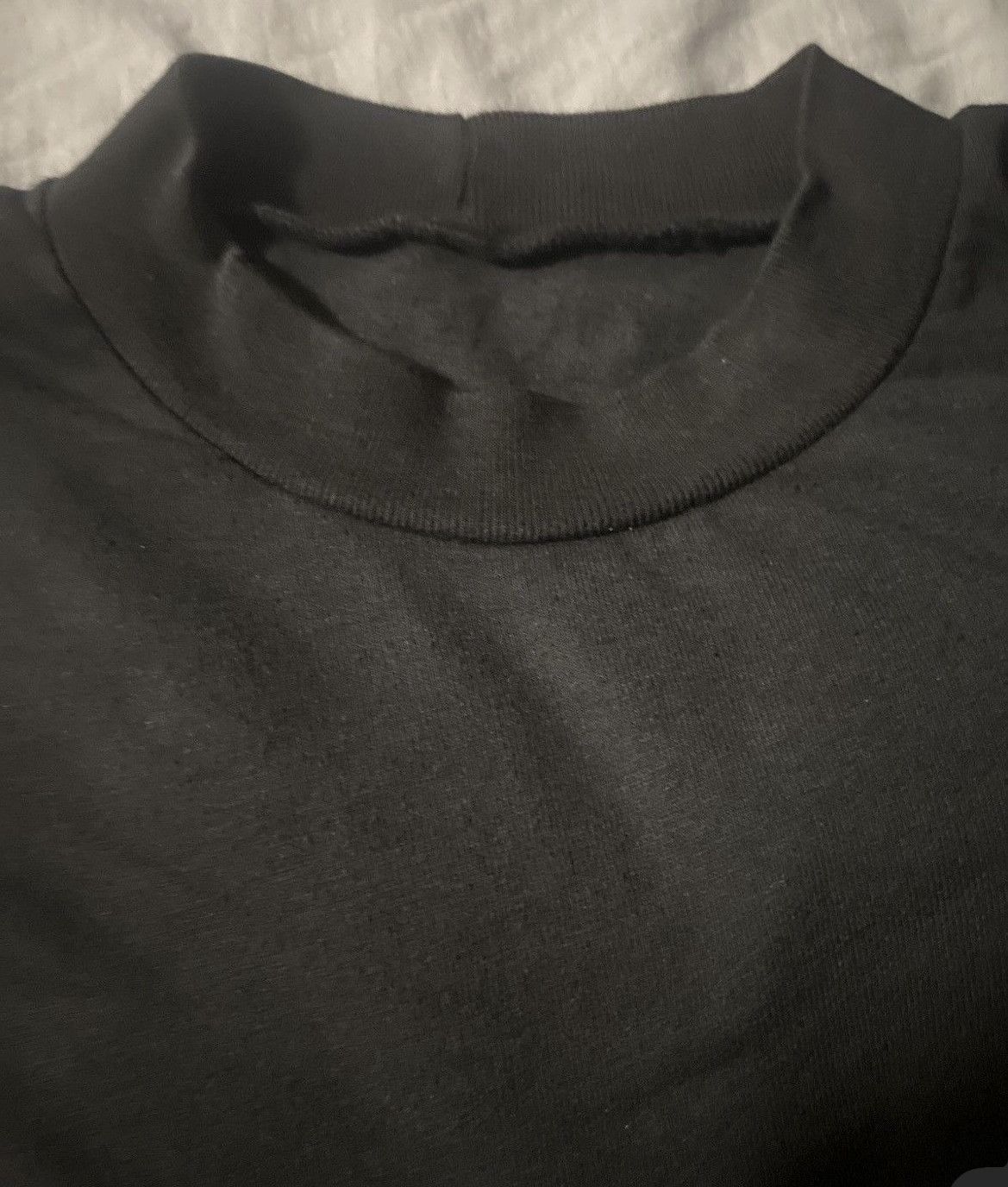 Yeezy Unreleased Yeezy No Seam Tee Size US L / EU 52-54 / 3 - 2 Thumbnail