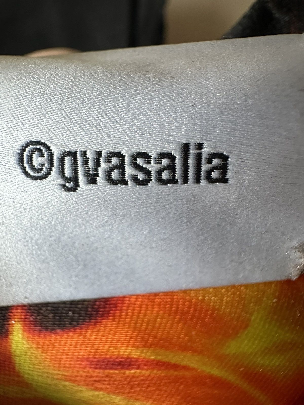 Vetements Vetements - fire print Size US S / EU 44-46 / 1 - 7 Thumbnail