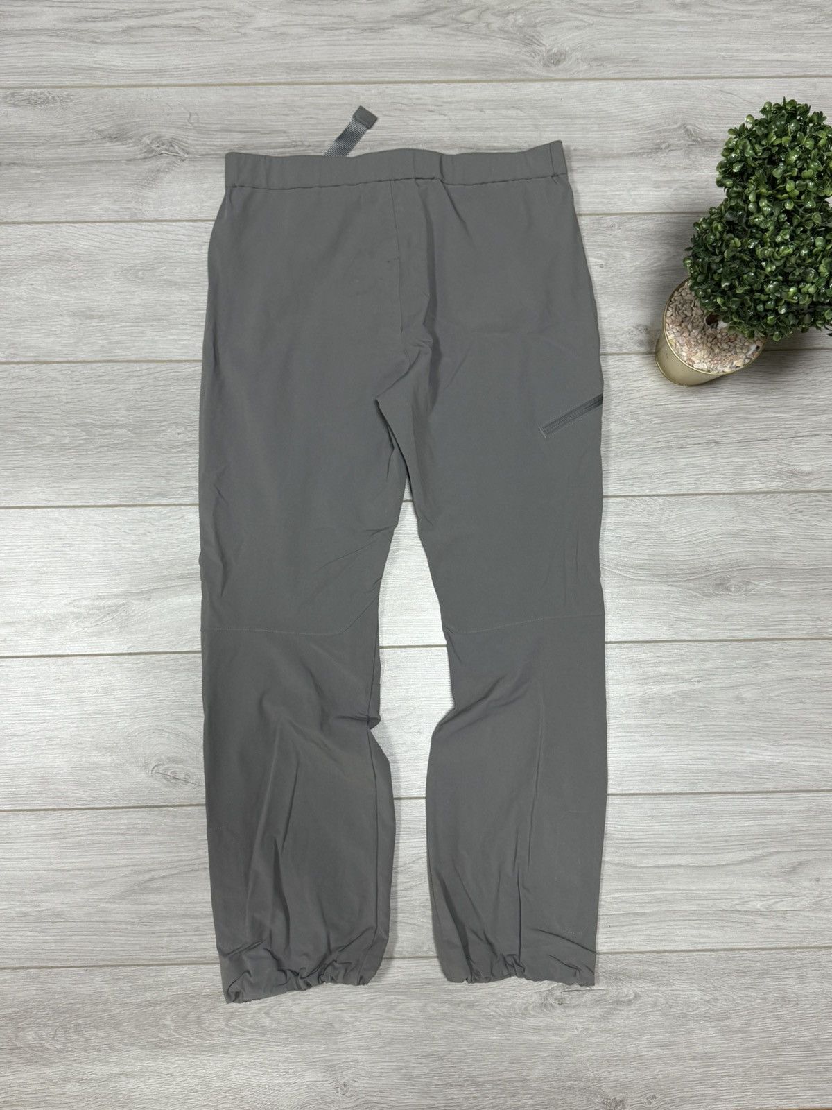 The North Face TNF The North Face pants multi-pocket hiking Size US 38 / EU 54 - 8 Thumbnail