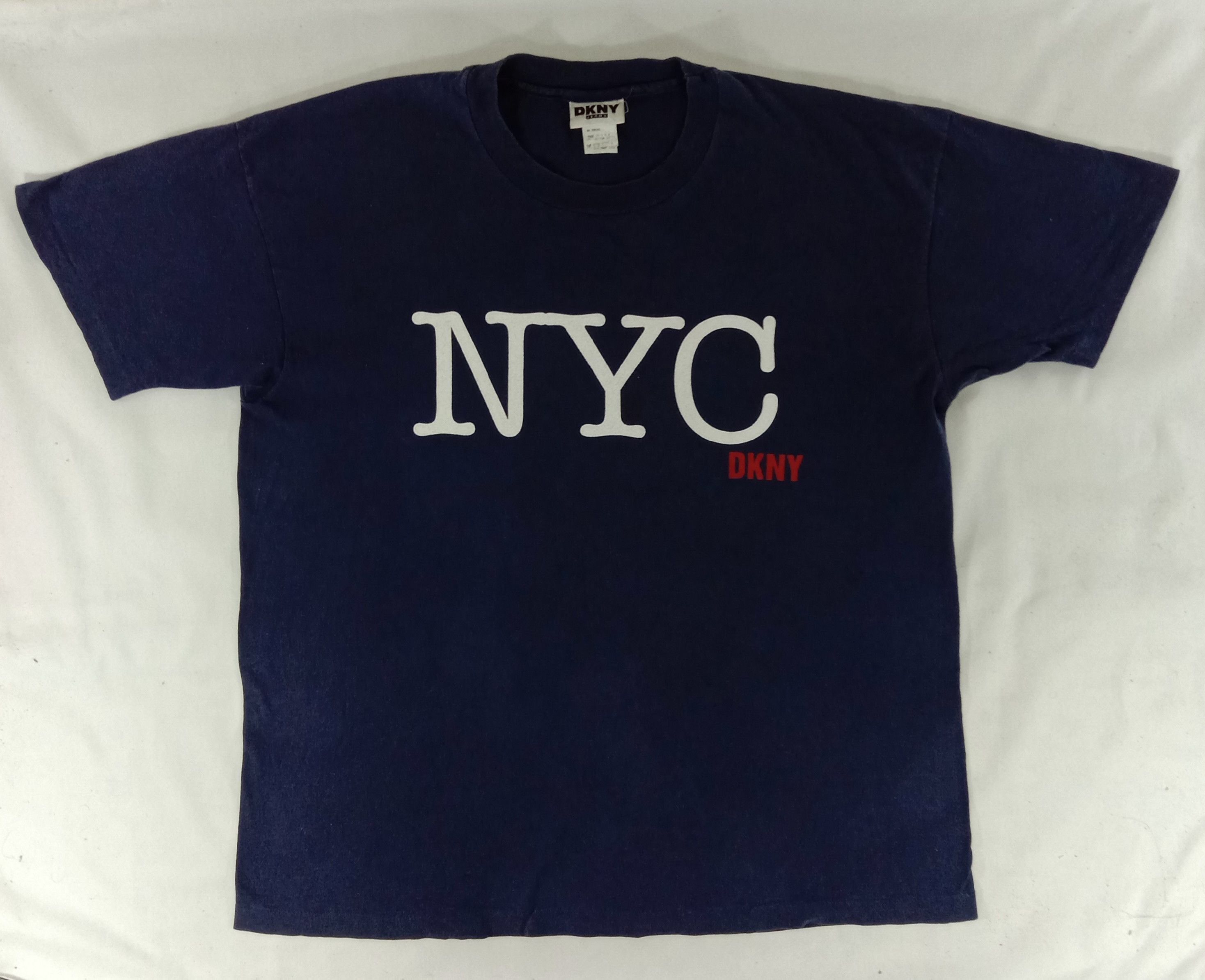 DKNY Vintage 90s DKNY New York City T Shirt Size US XXL / EU 58 / 5 - 1 Thumbnail