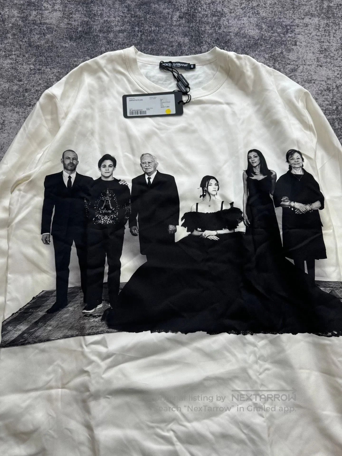 Dolce & Gabbana Dolce & Gabbana White Portrait Long Sleeve. Size US M / EU 48-50 / 2 - 5 Thumbnail